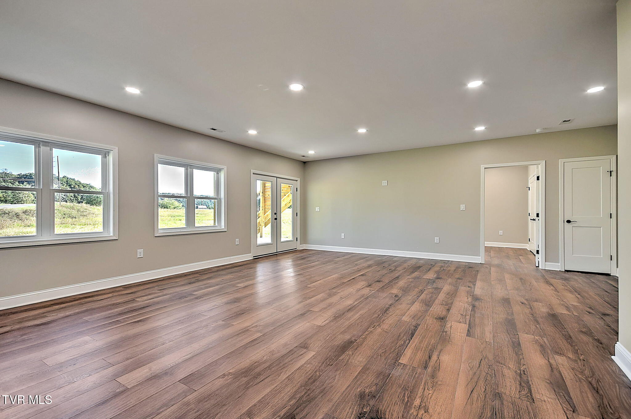 3844 Lake Valley Drive Property Photo 44