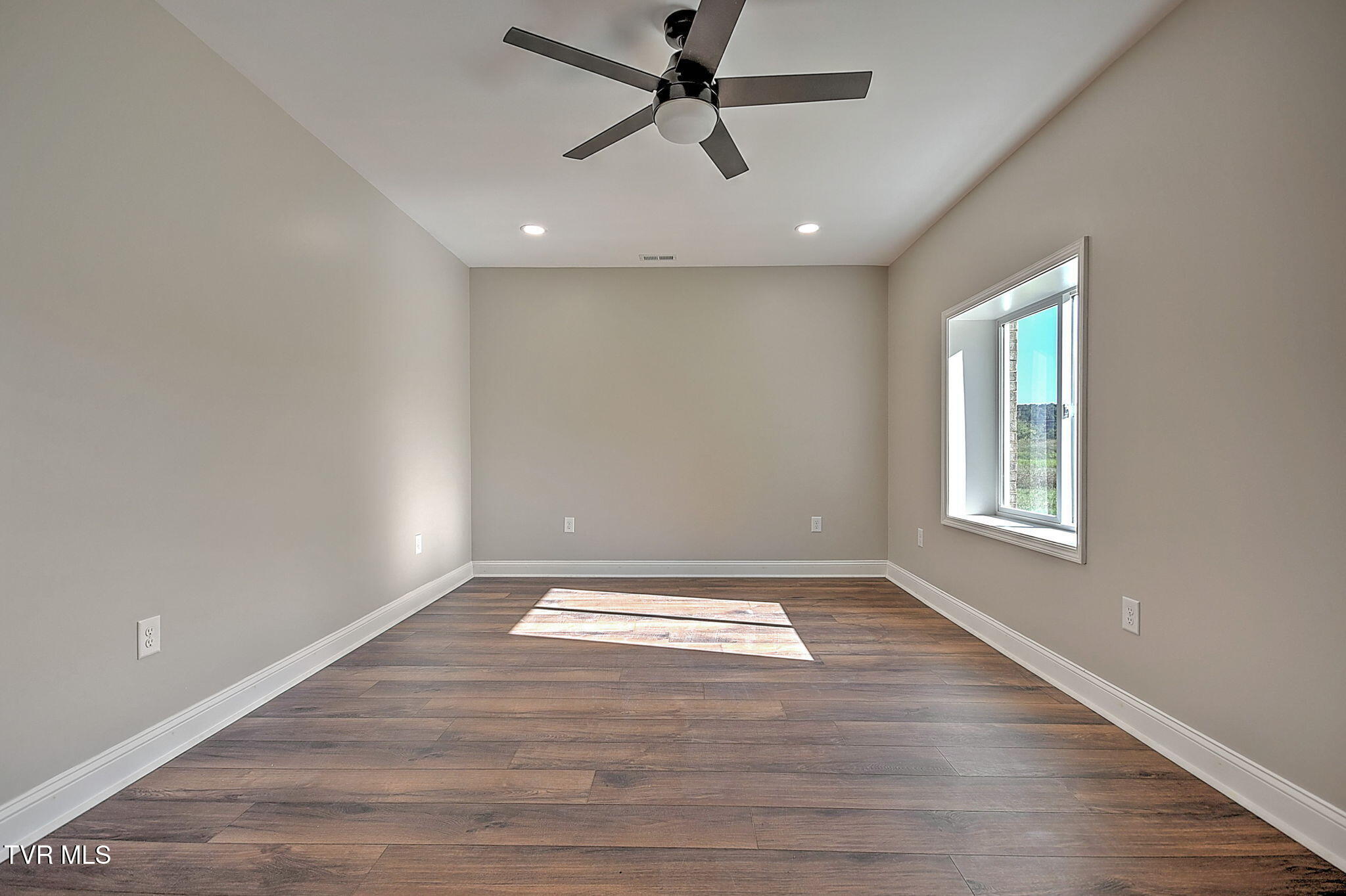 3844 Lake Valley Drive Property Photo 45