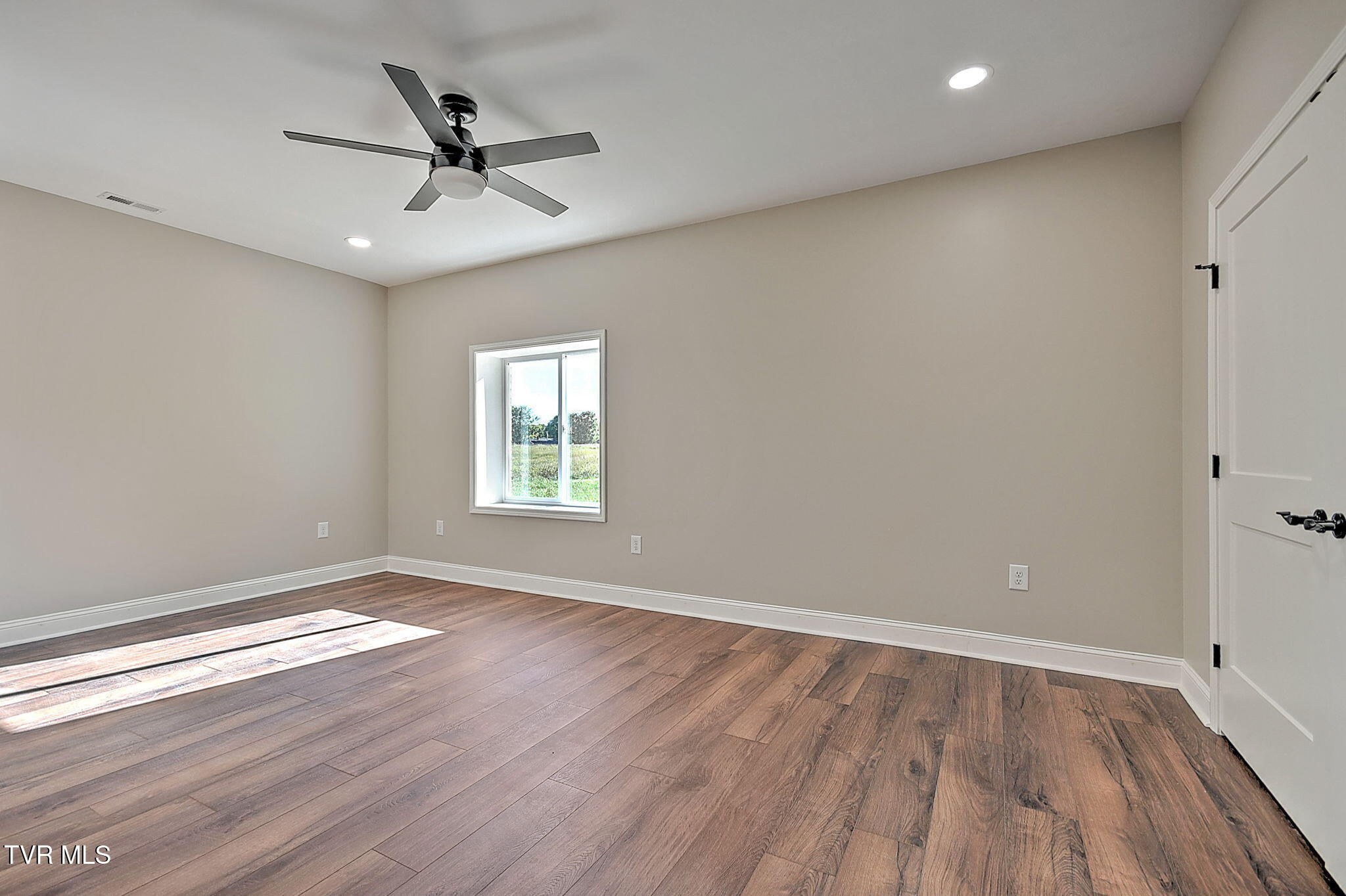 3844 Lake Valley Drive Property Photo 46