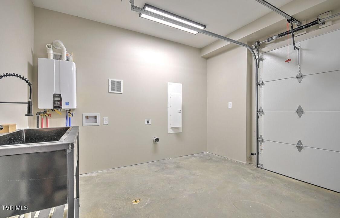3844 Lake Valley Drive Property Photo 58