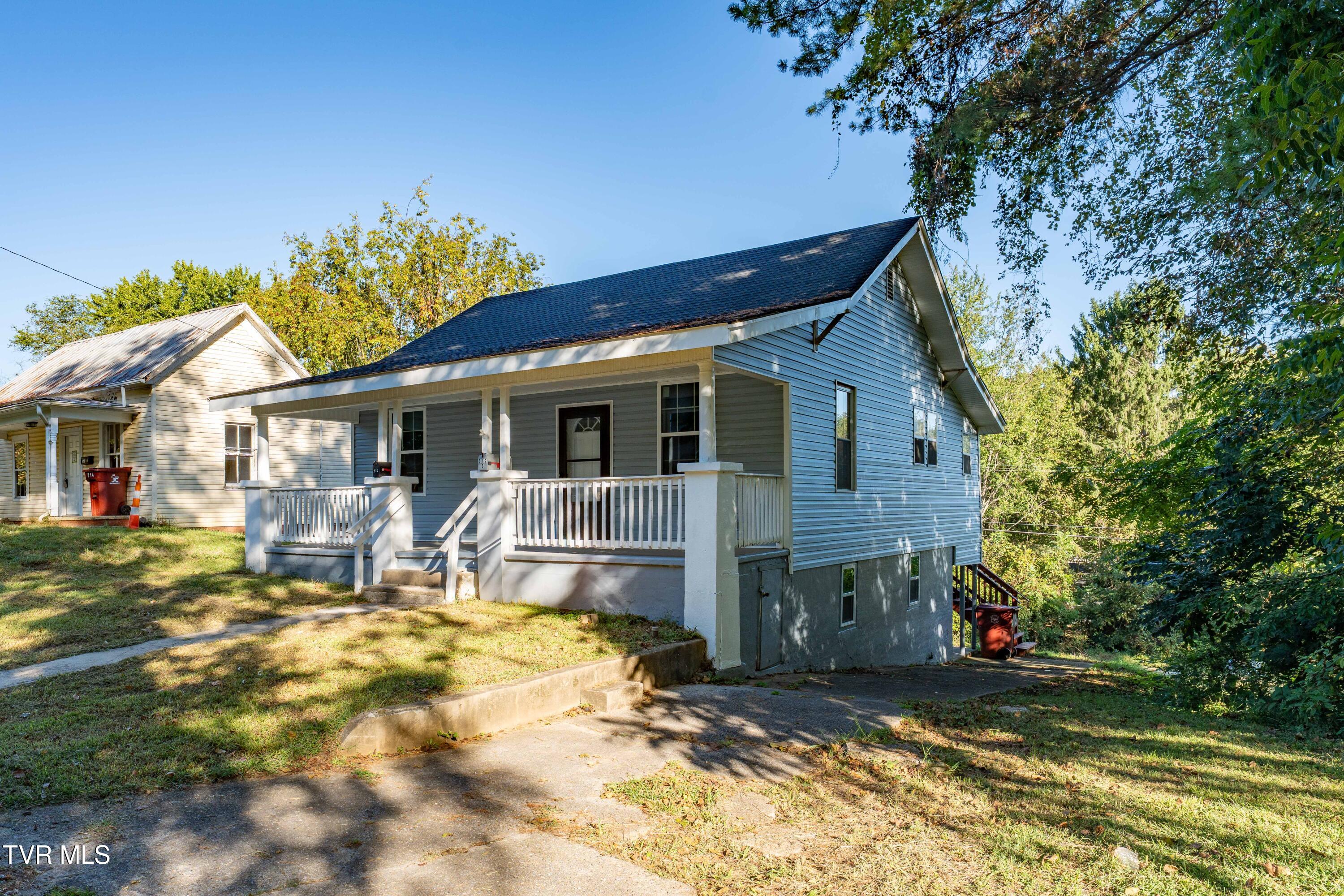 812 Hamilton Street Property Photo 3