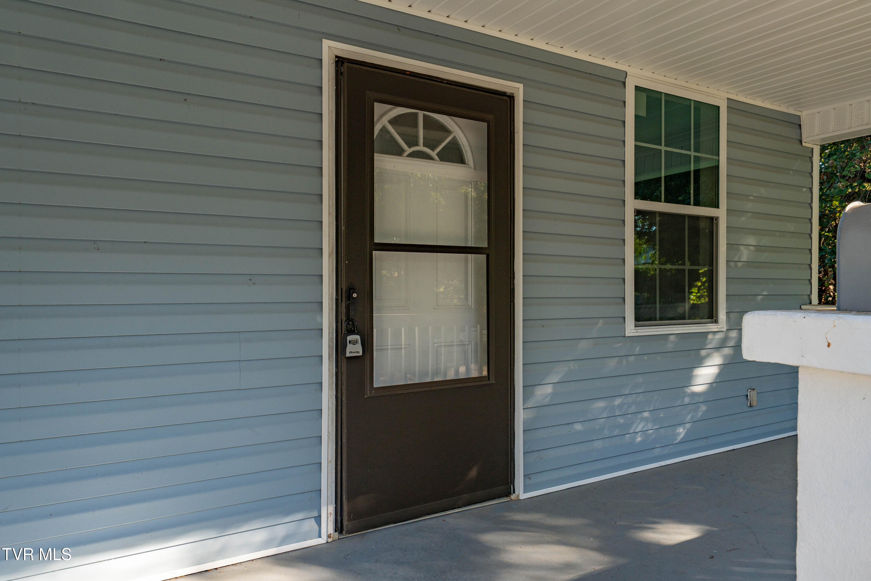 812 Hamilton Street Property Photo 5