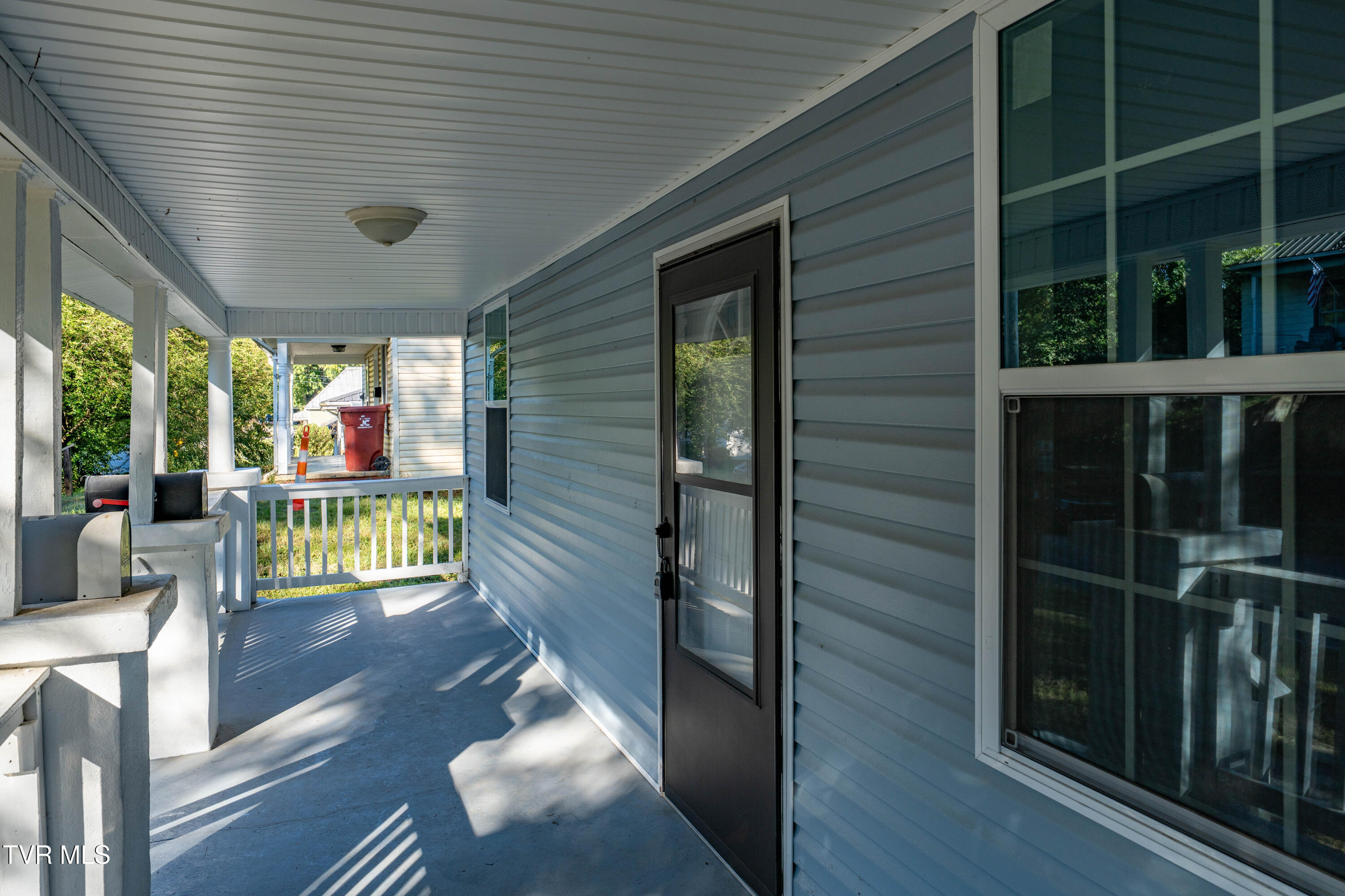 812 Hamilton Street Property Photo 6