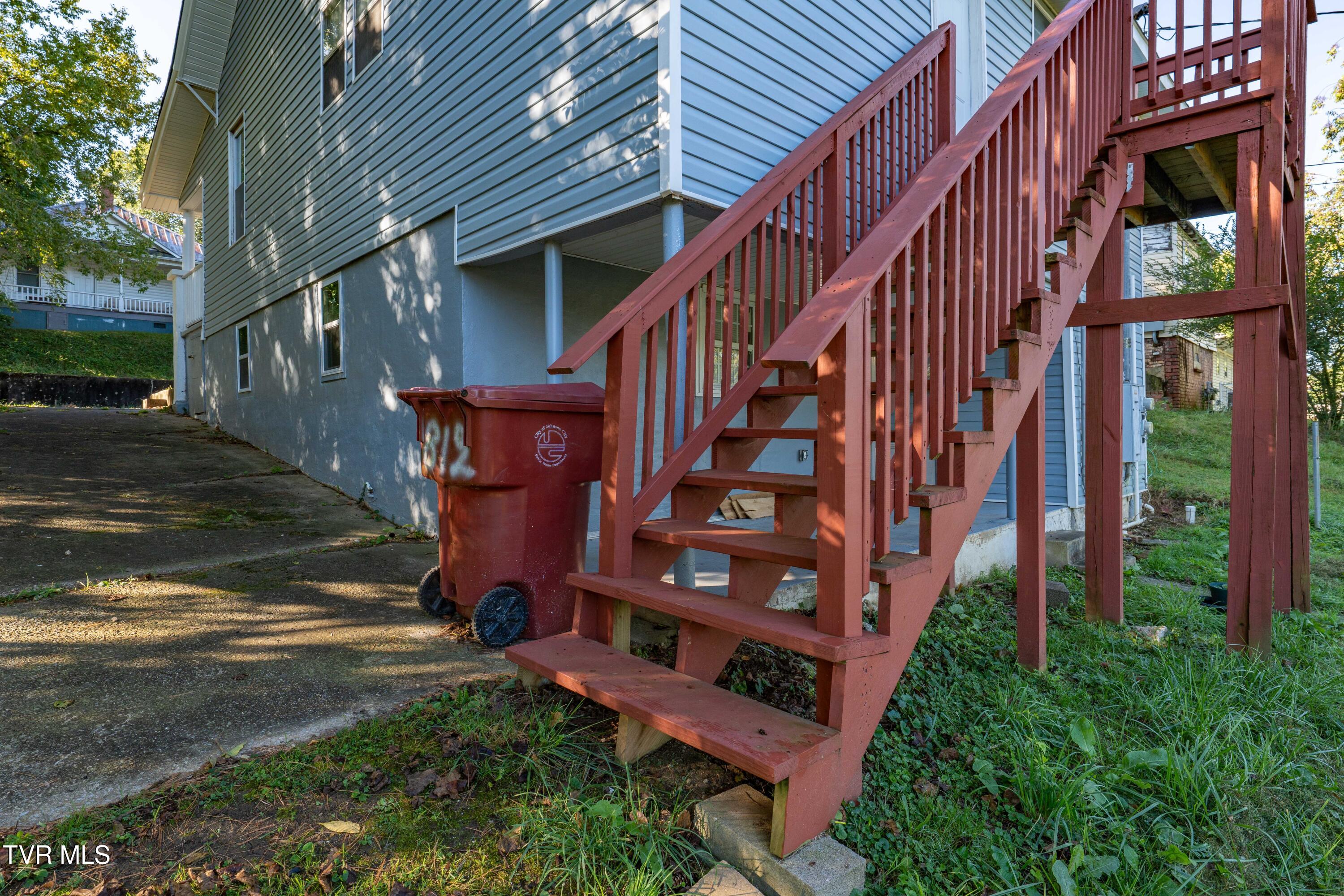 812 Hamilton Street Property Photo 14