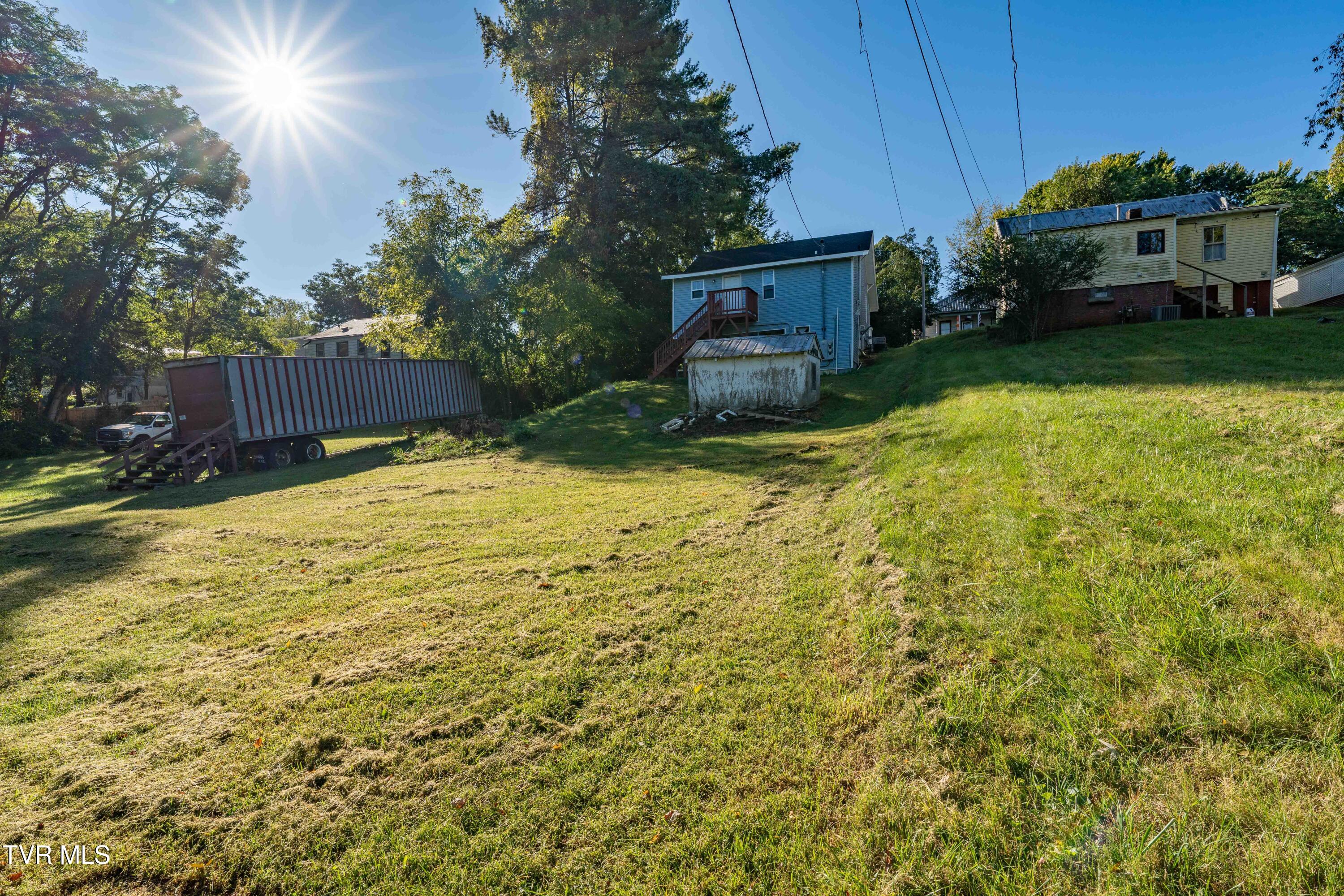 812 Hamilton Street Property Photo 22