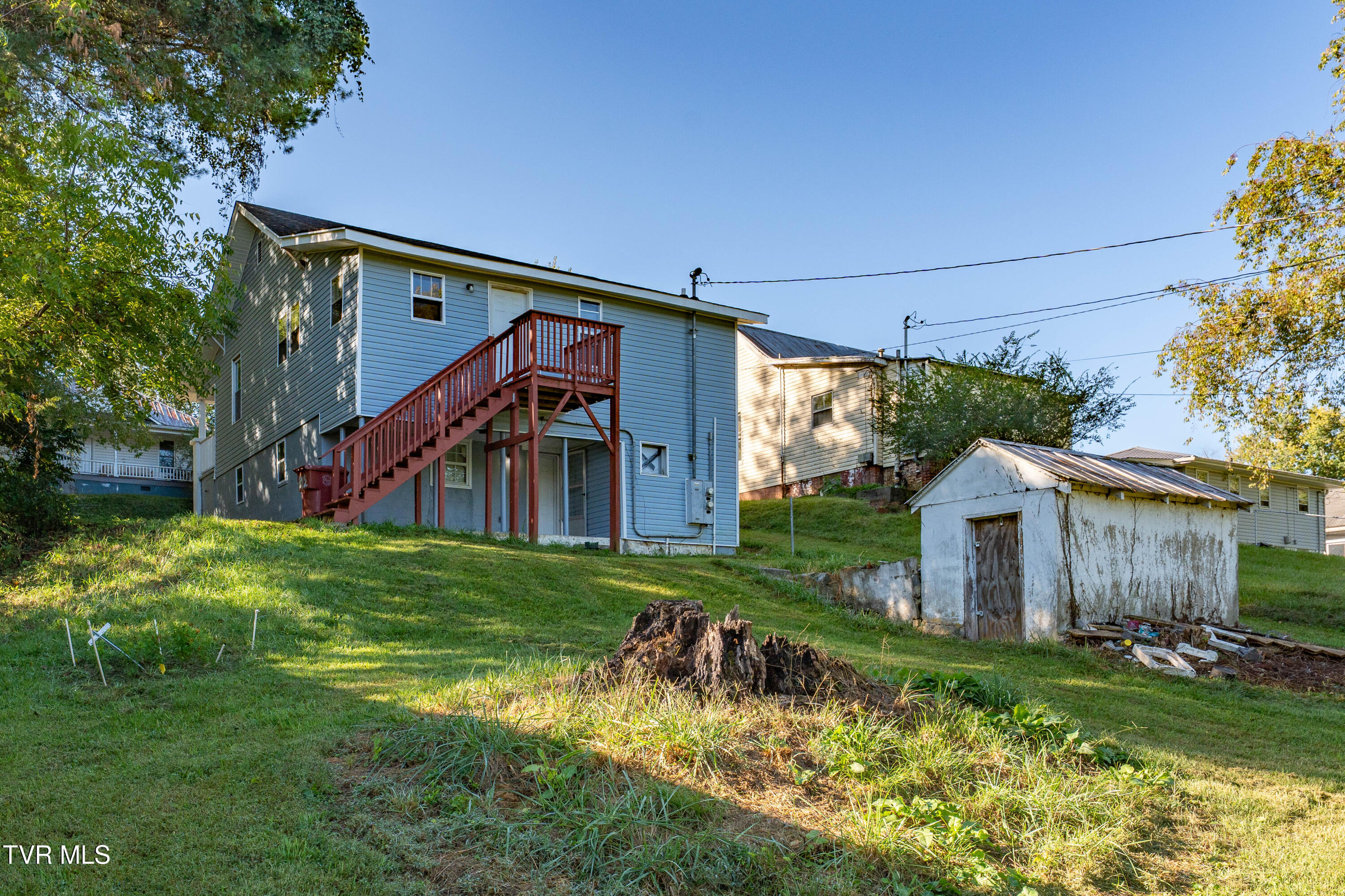 812 Hamilton Street Property Photo 25