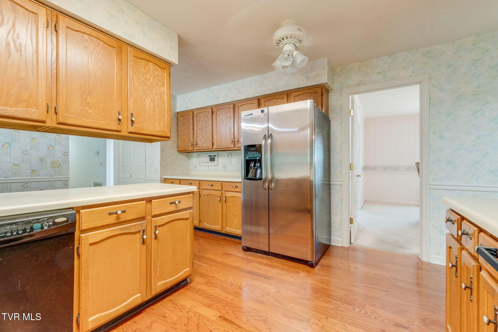 4 Royal Court Property Photo 12