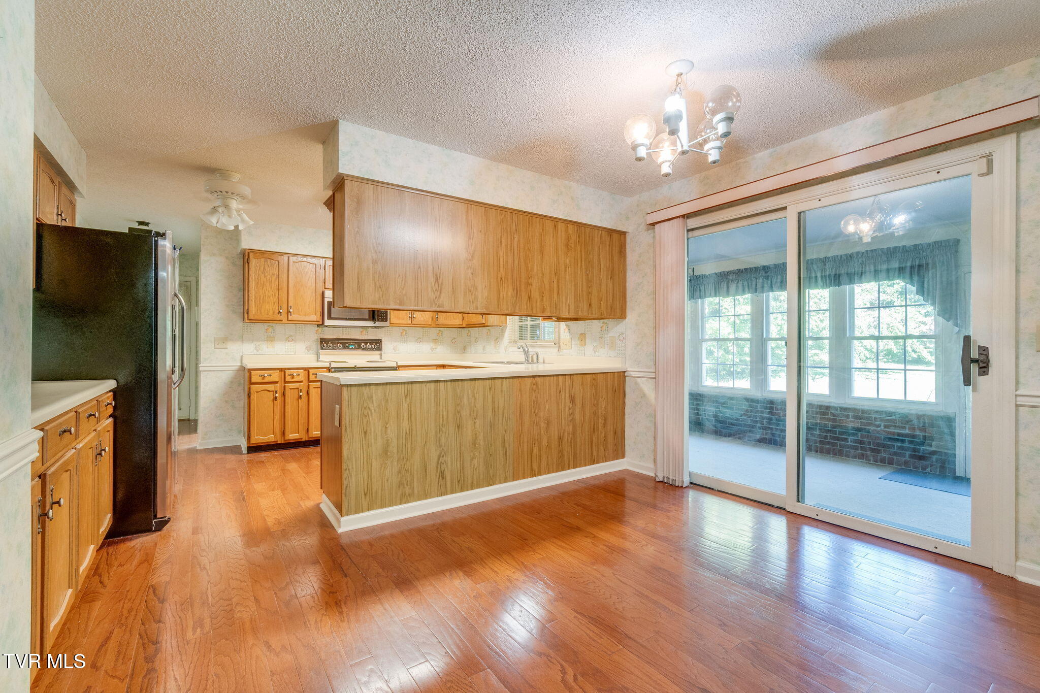 4 Royal Court Property Photo 13