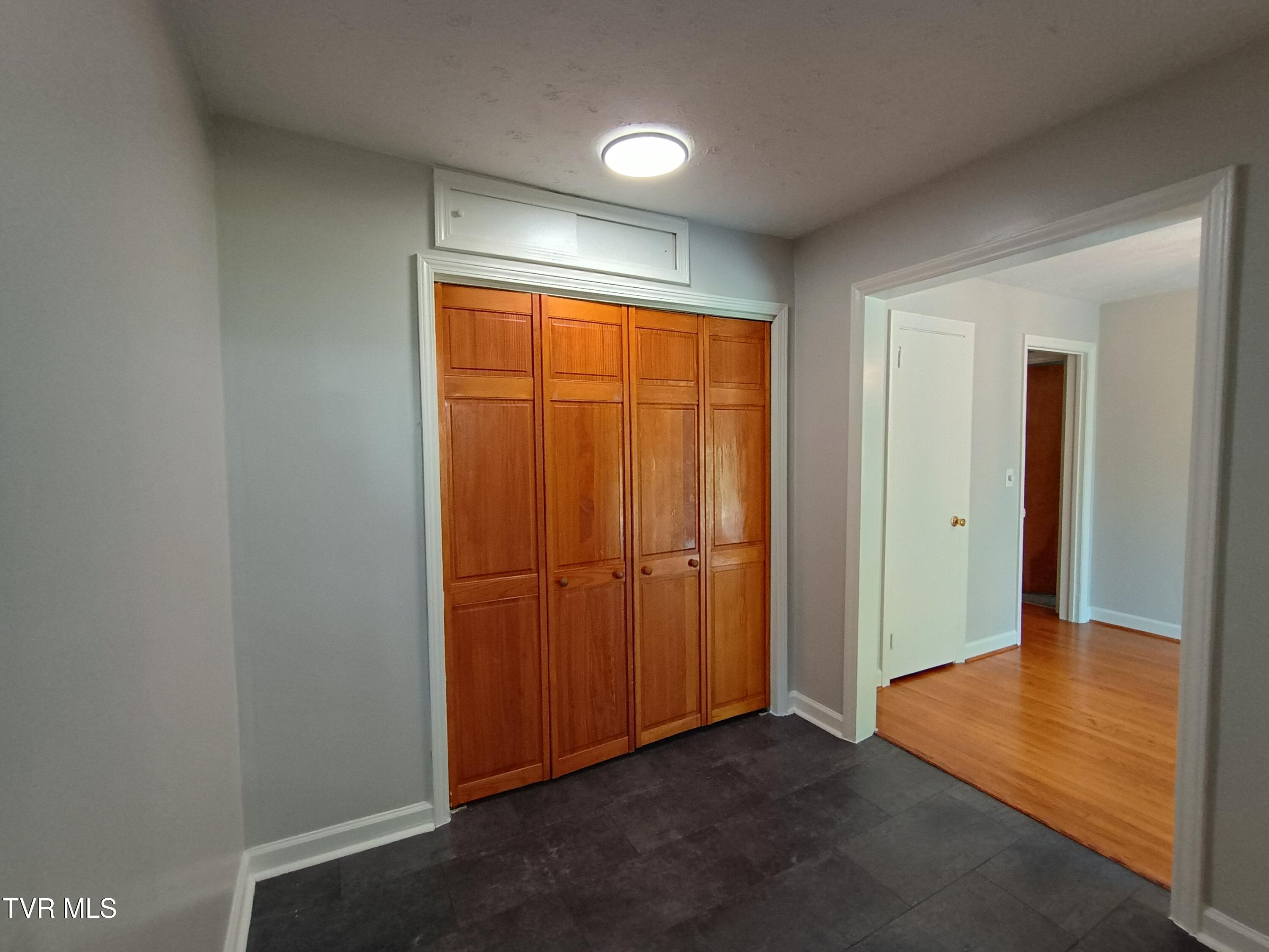 1320 Oxford Place Property Photo 18