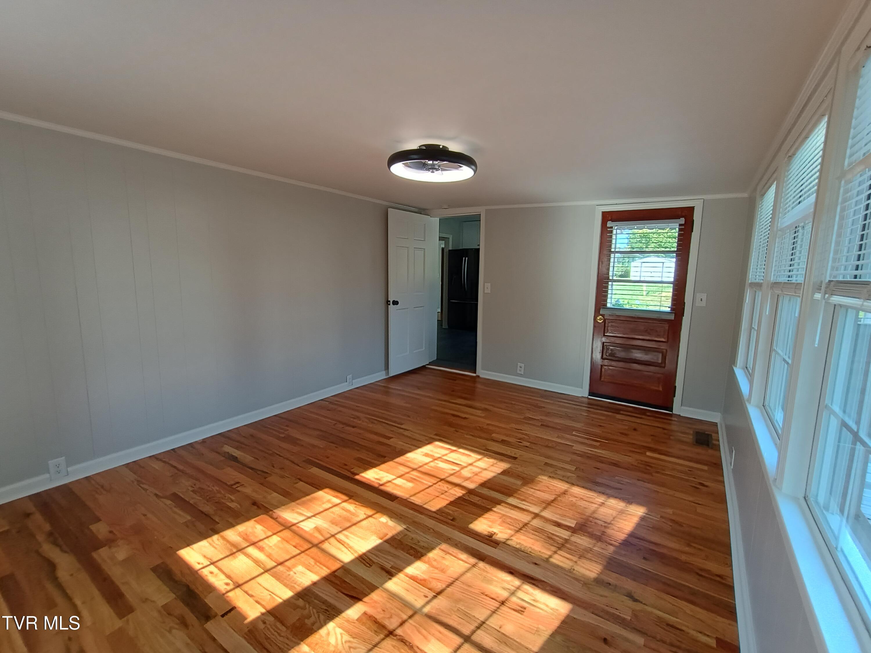 1320 Oxford Place Property Photo 22