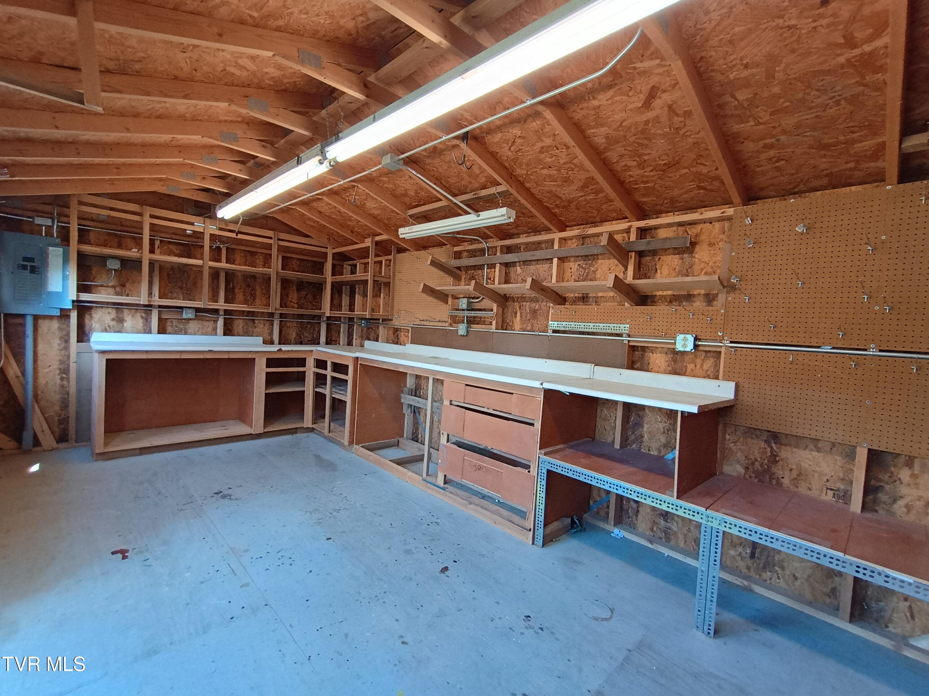 1320 Oxford Place Property Photo 33