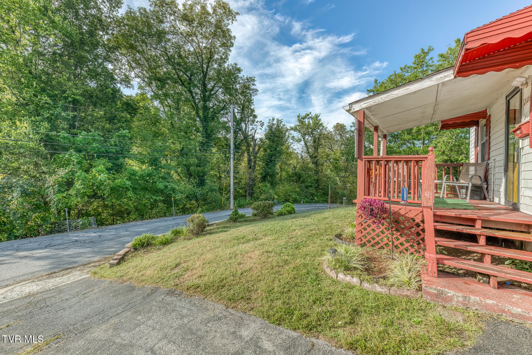 2106 Millye Street Property Photo 24