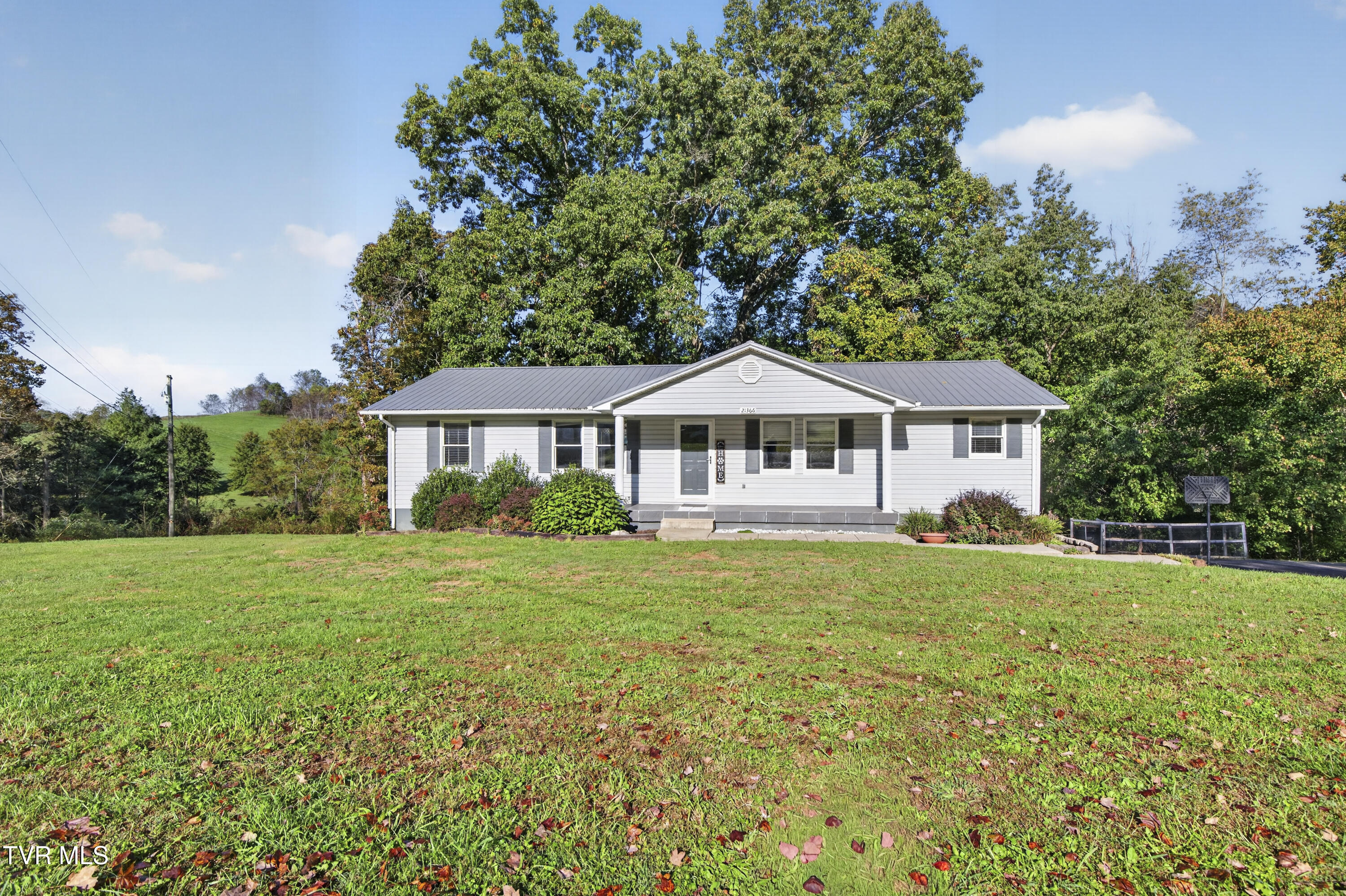 21366 Cowan Drive Property Photo 1