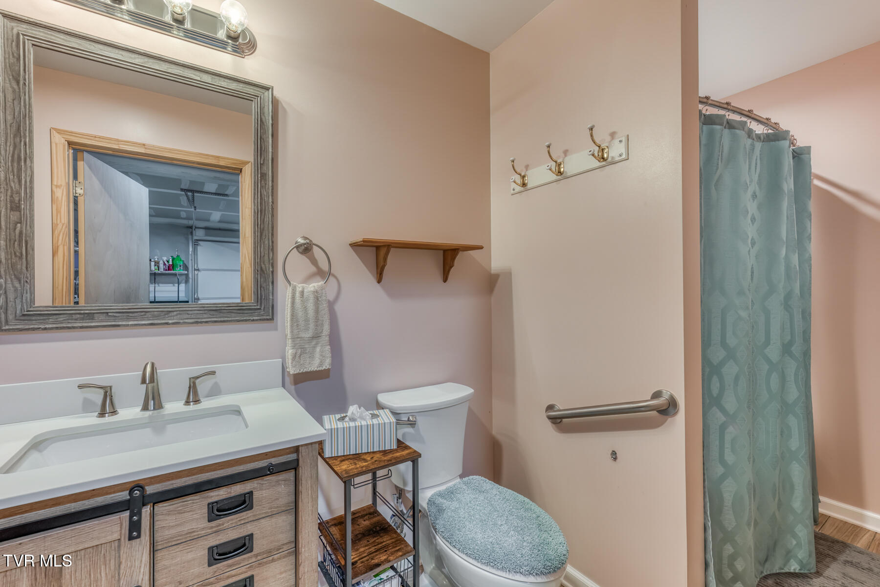 252 Crockett Street Property Photo 52