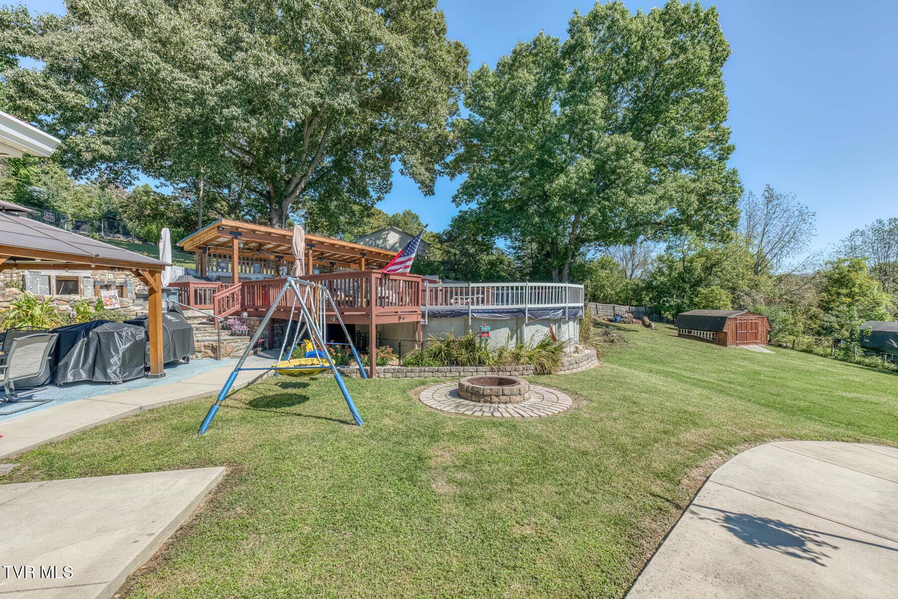252 Crockett Street Property Photo 57