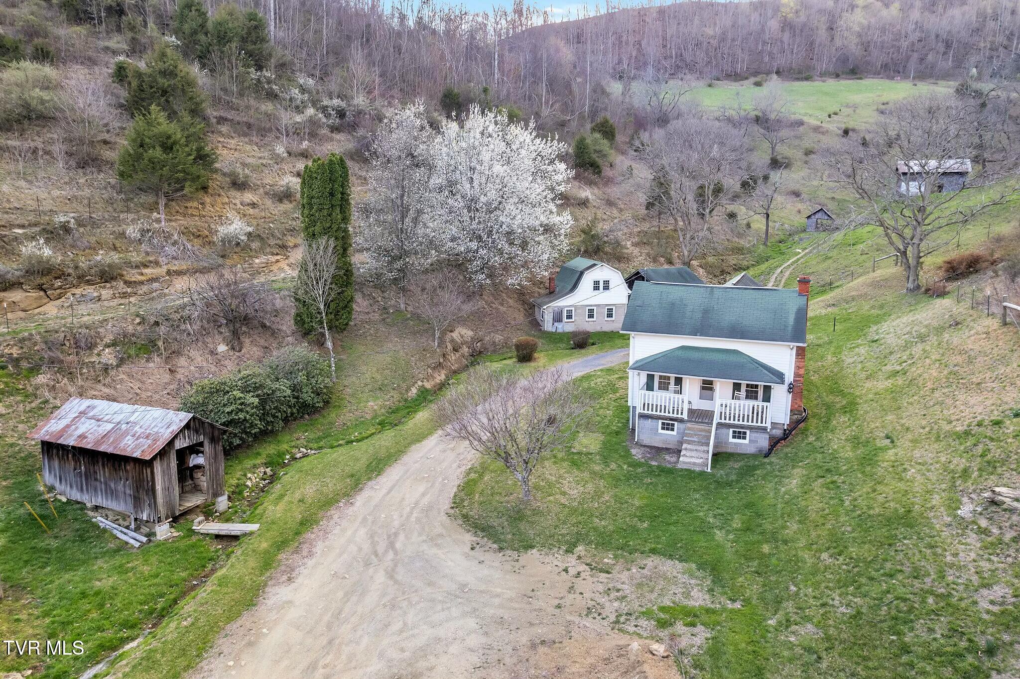 736 Shelley's Road Property Photo 25