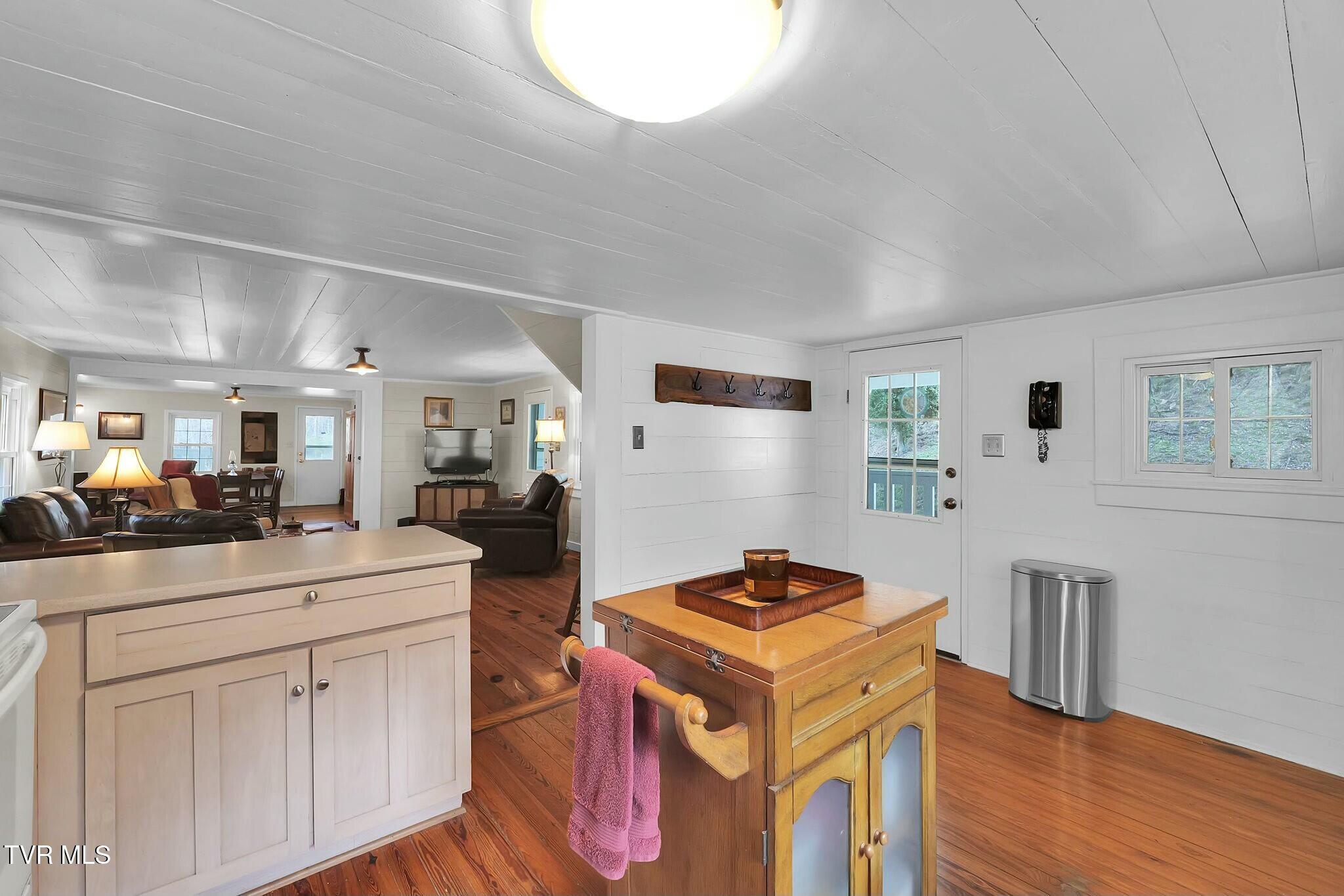 736 Shelley's Road Property Photo 29