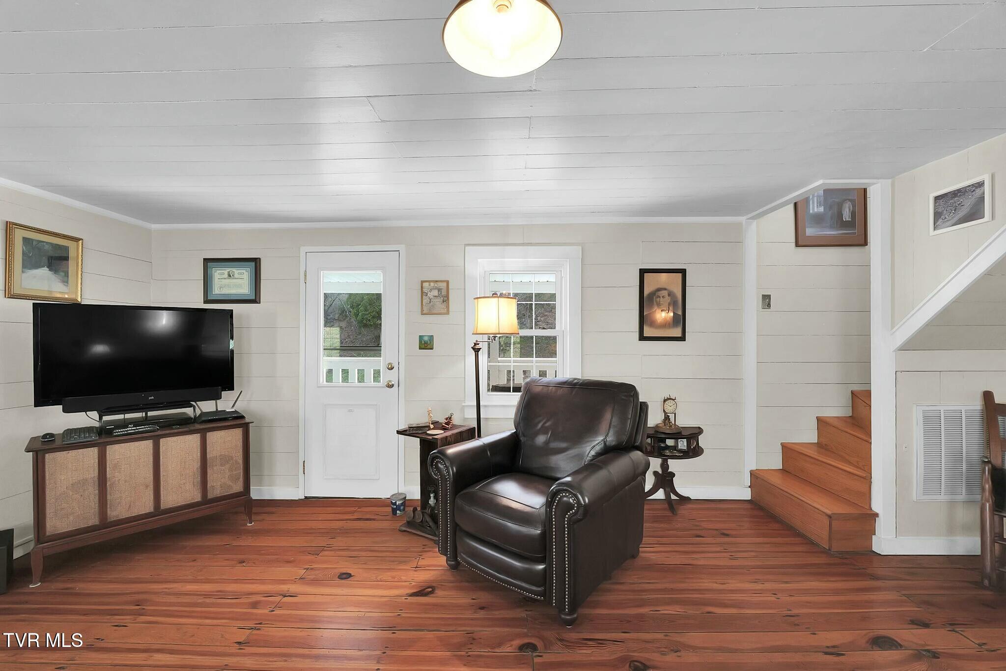 736 Shelley's Road Property Photo 48