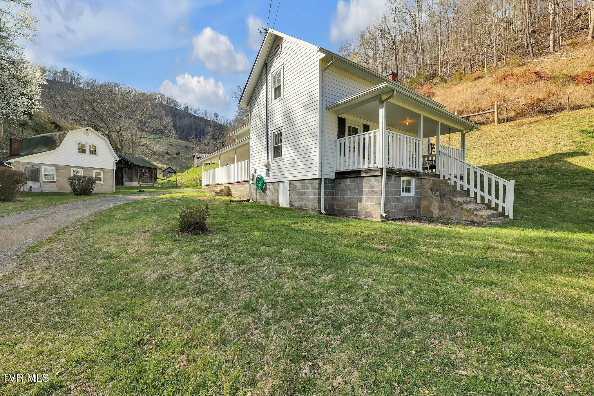 736 Shelley's Road Property Photo 53