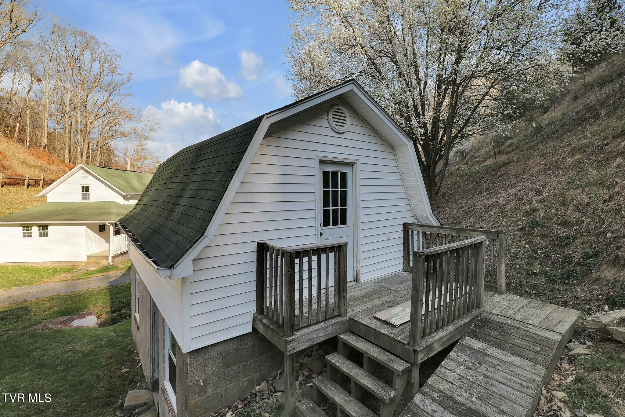 736 Shelley's Road Property Photo 66