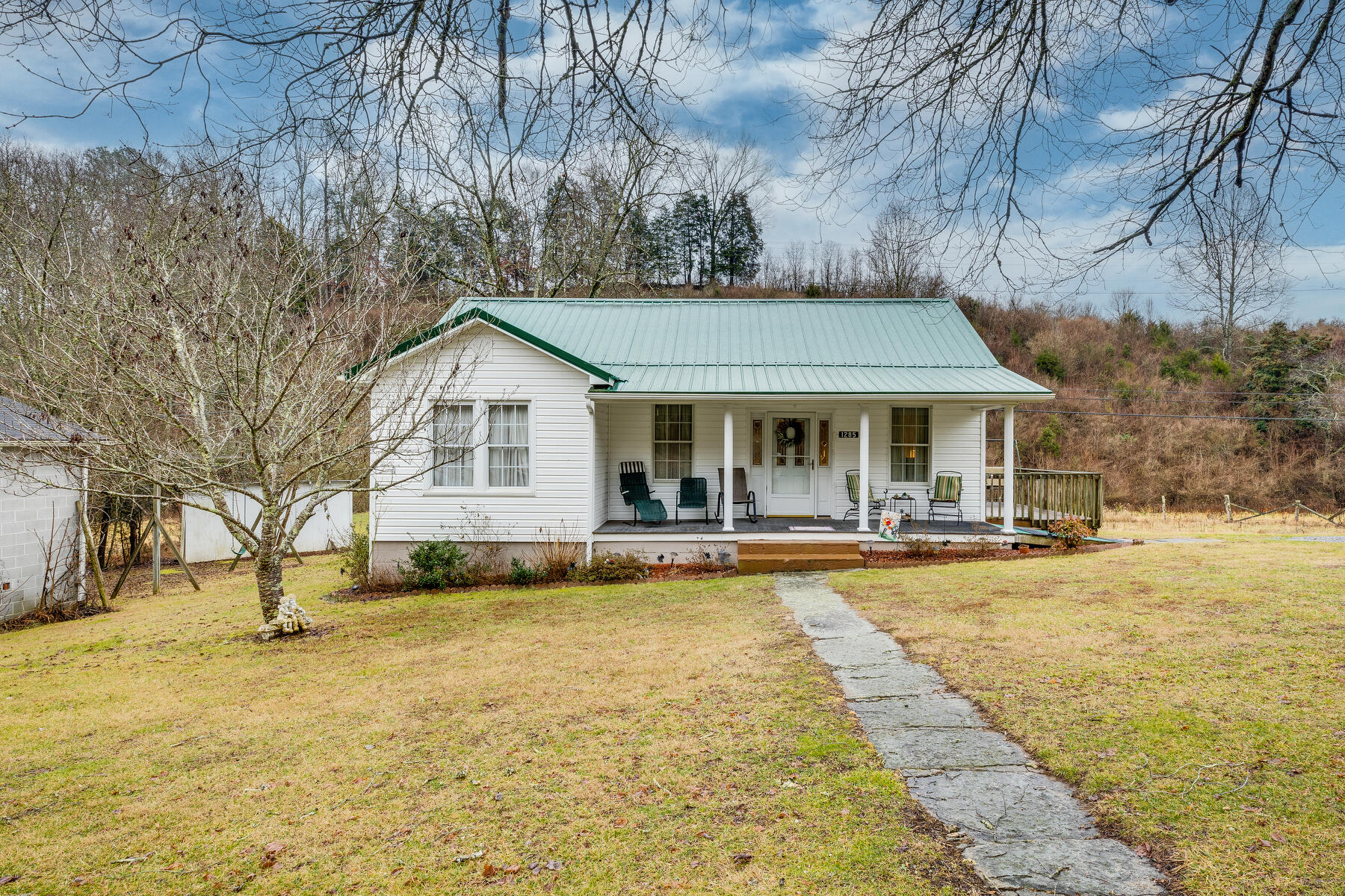 1285 Pattonsville Road Property Photo 1