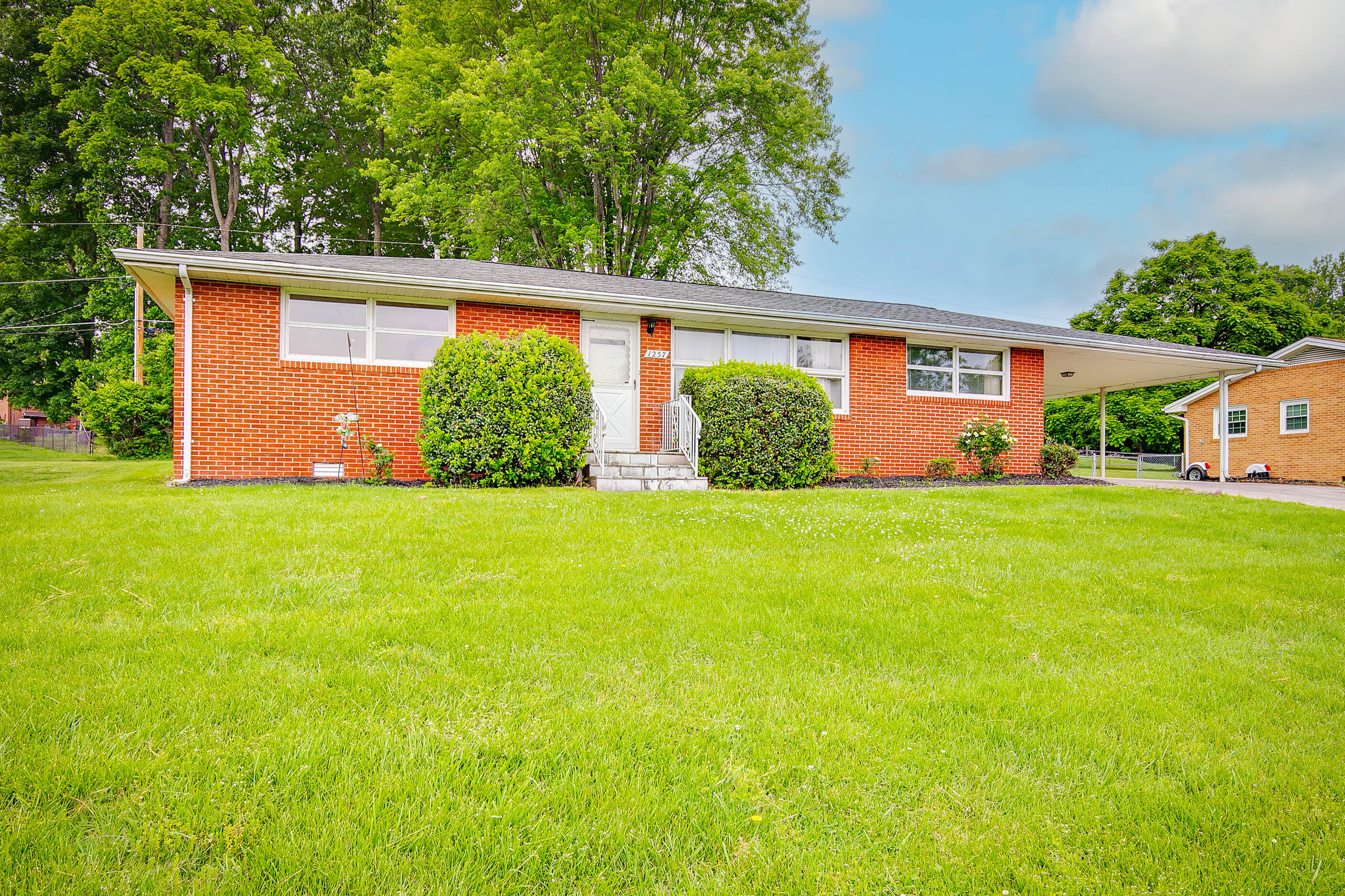 1257 Malabar Drive Property Photo 1