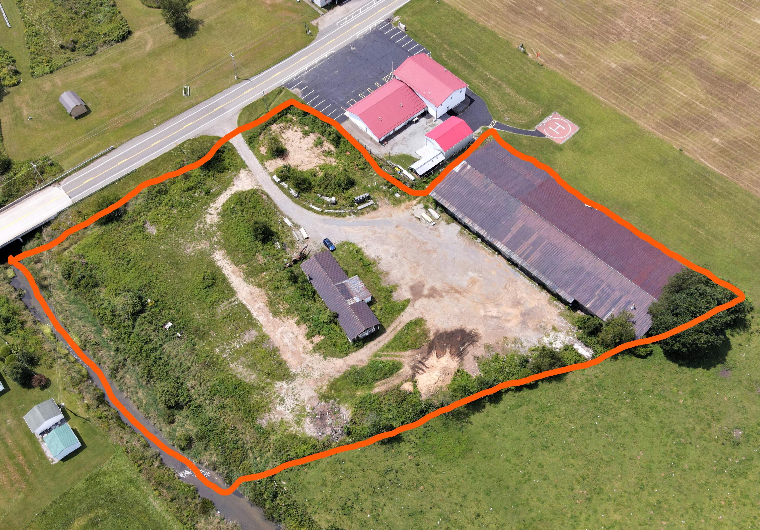 10090 Us-421 Property Photo 1