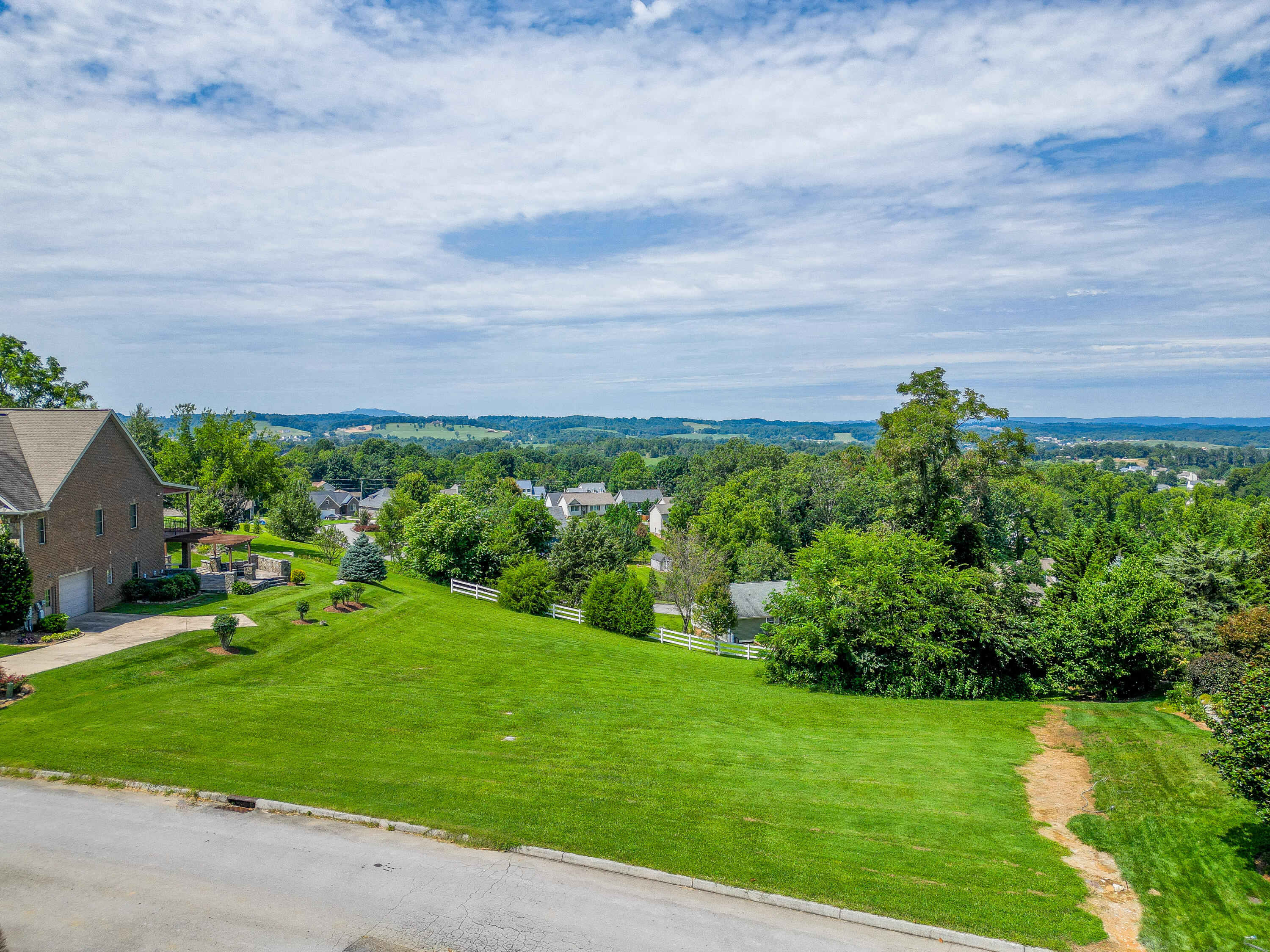 226 Sunset Ridge Court Court Property Photo