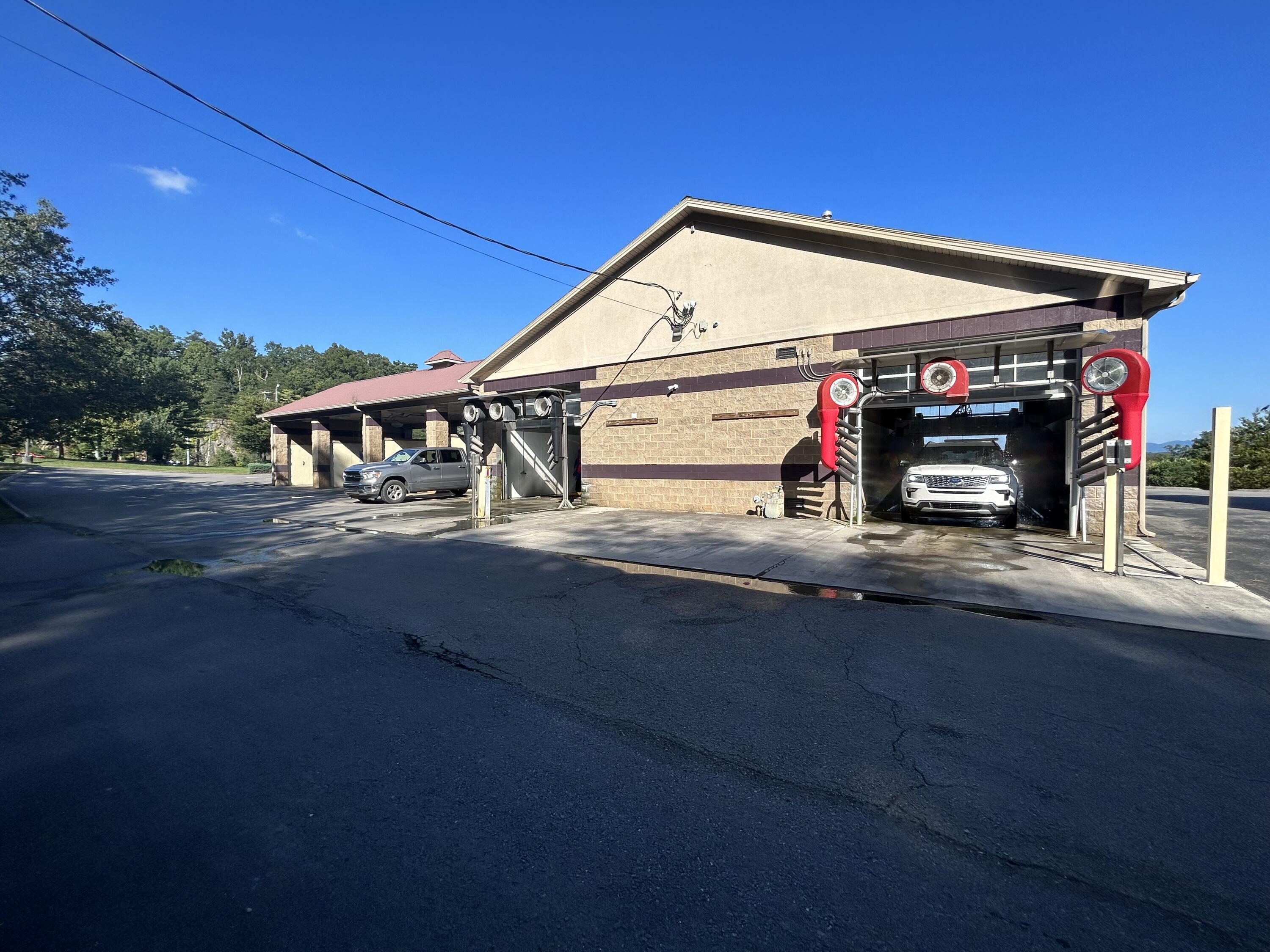 129 Highway 25-70 Property Photo 45