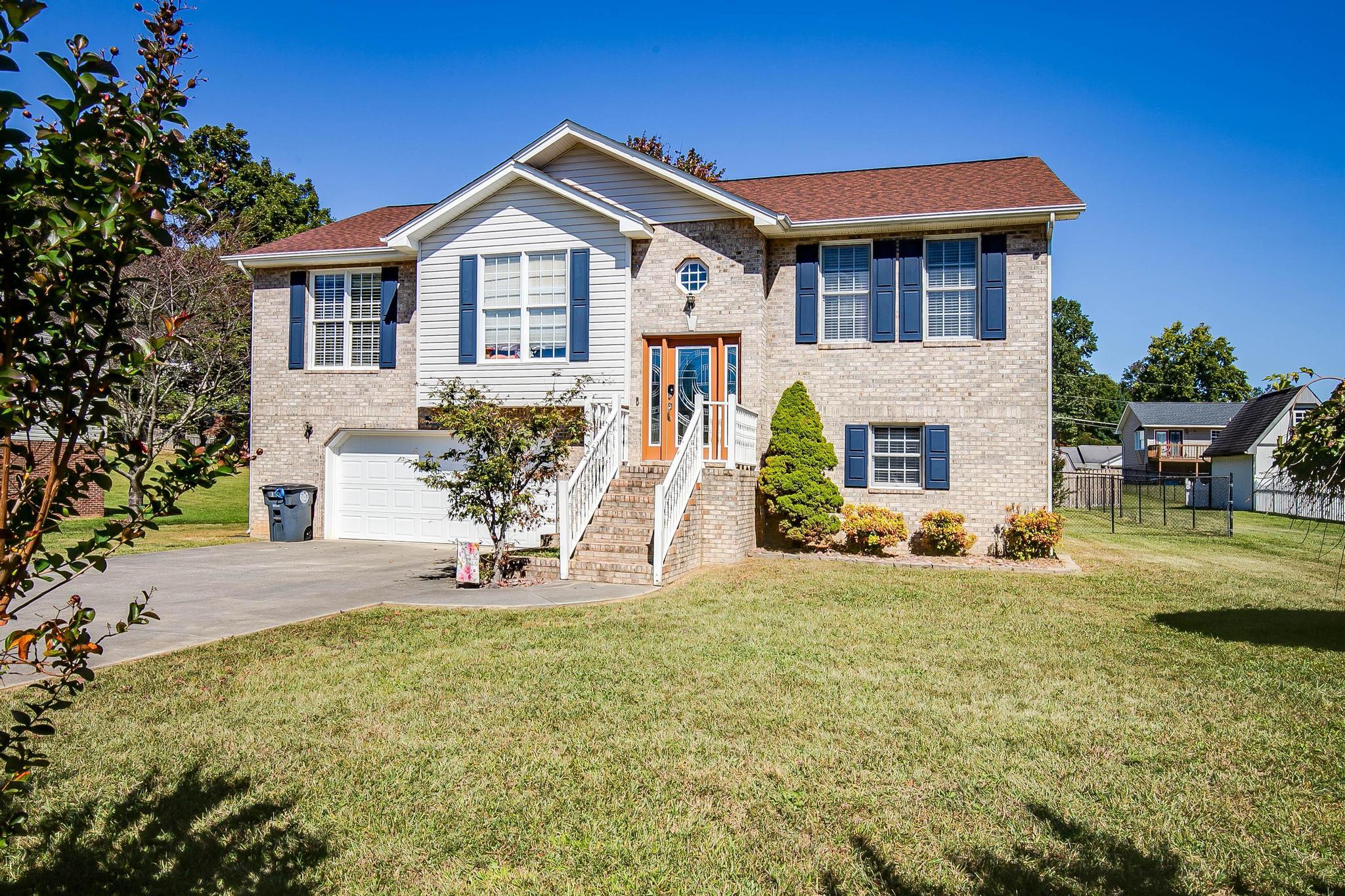 156 Ashley Drive Property Photo 1