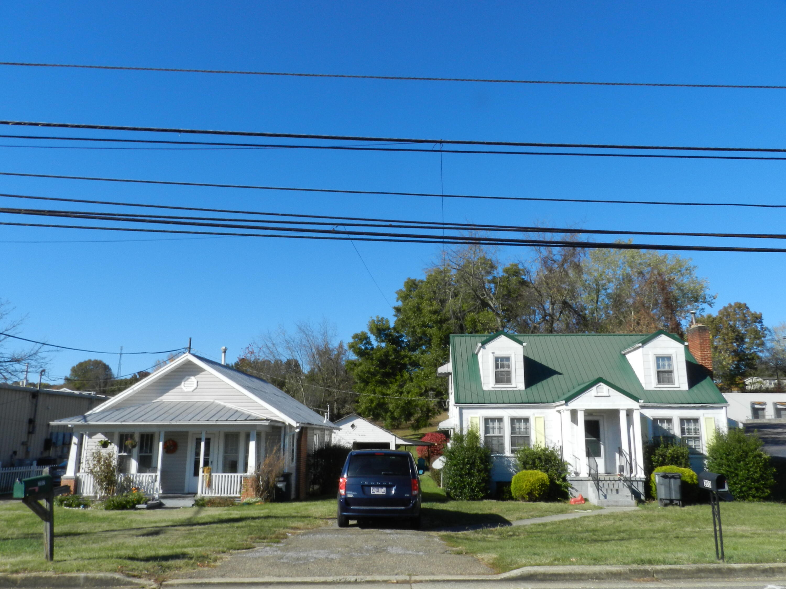 200 & 202 West Main Street Picture