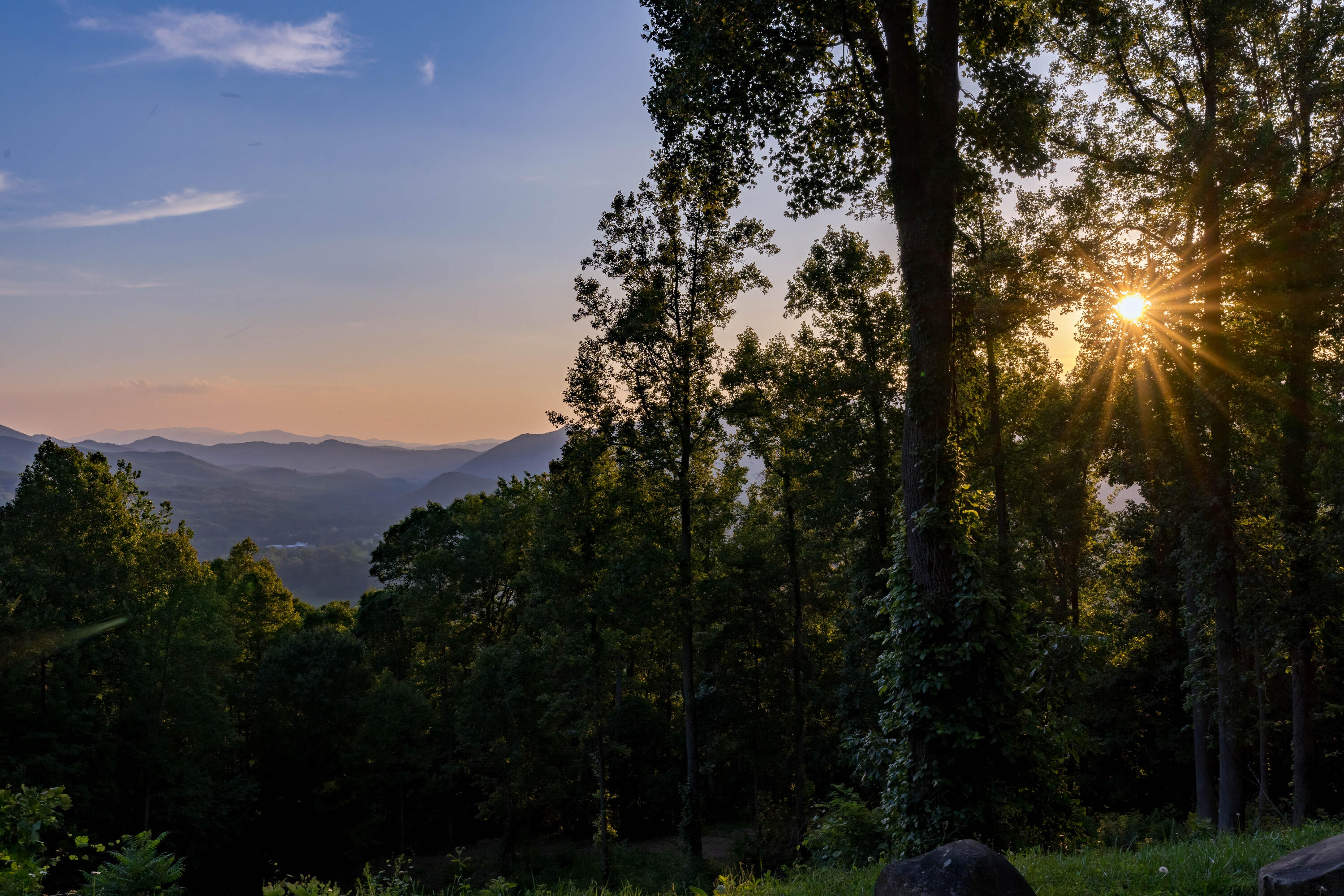 Sunset Ridge Real Estate Listings Main Image