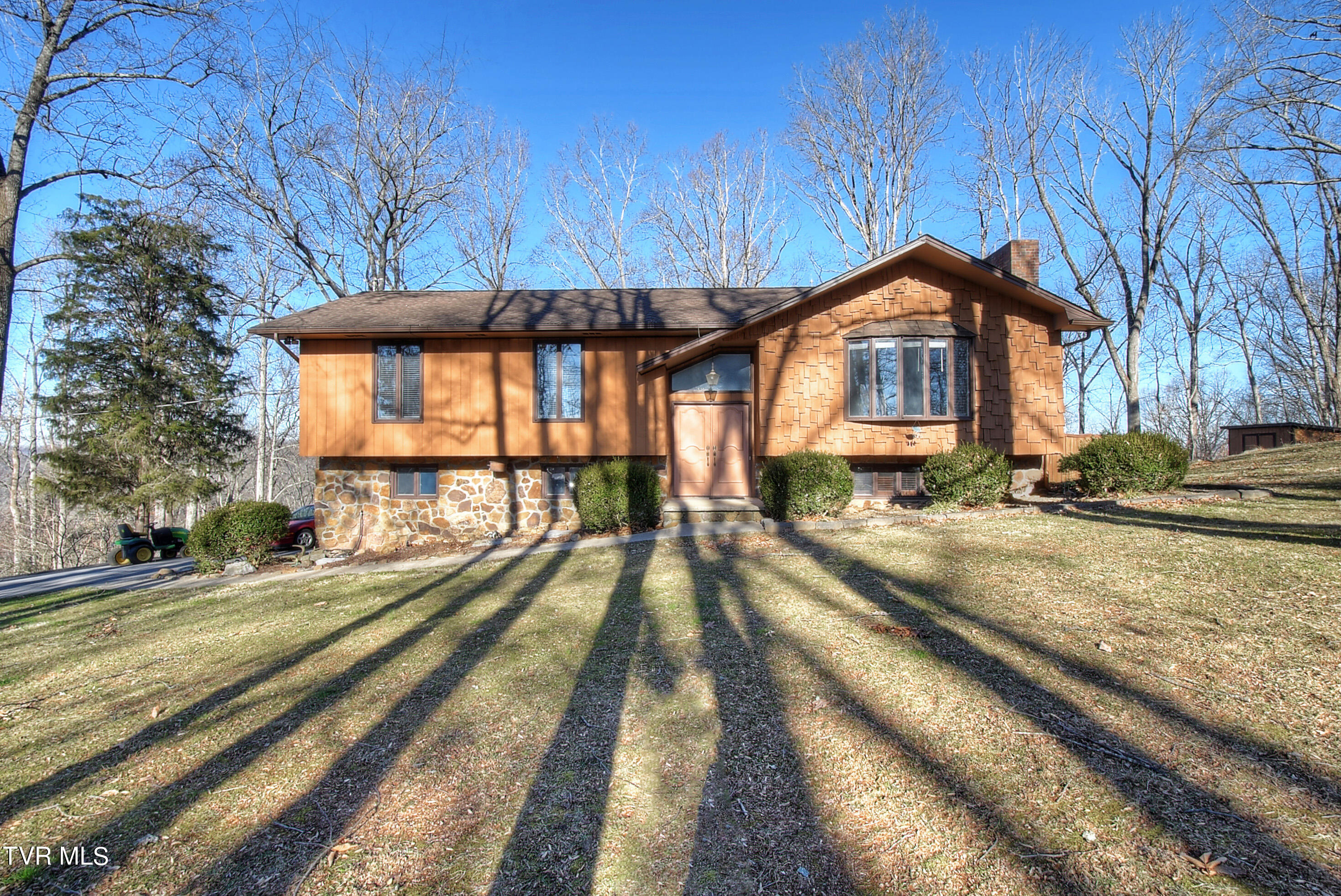 345 Highland Road Property Photo