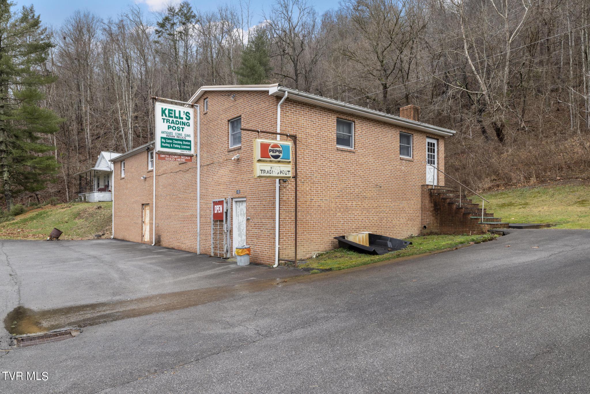 3057 Saltville Highway Property Photo 11