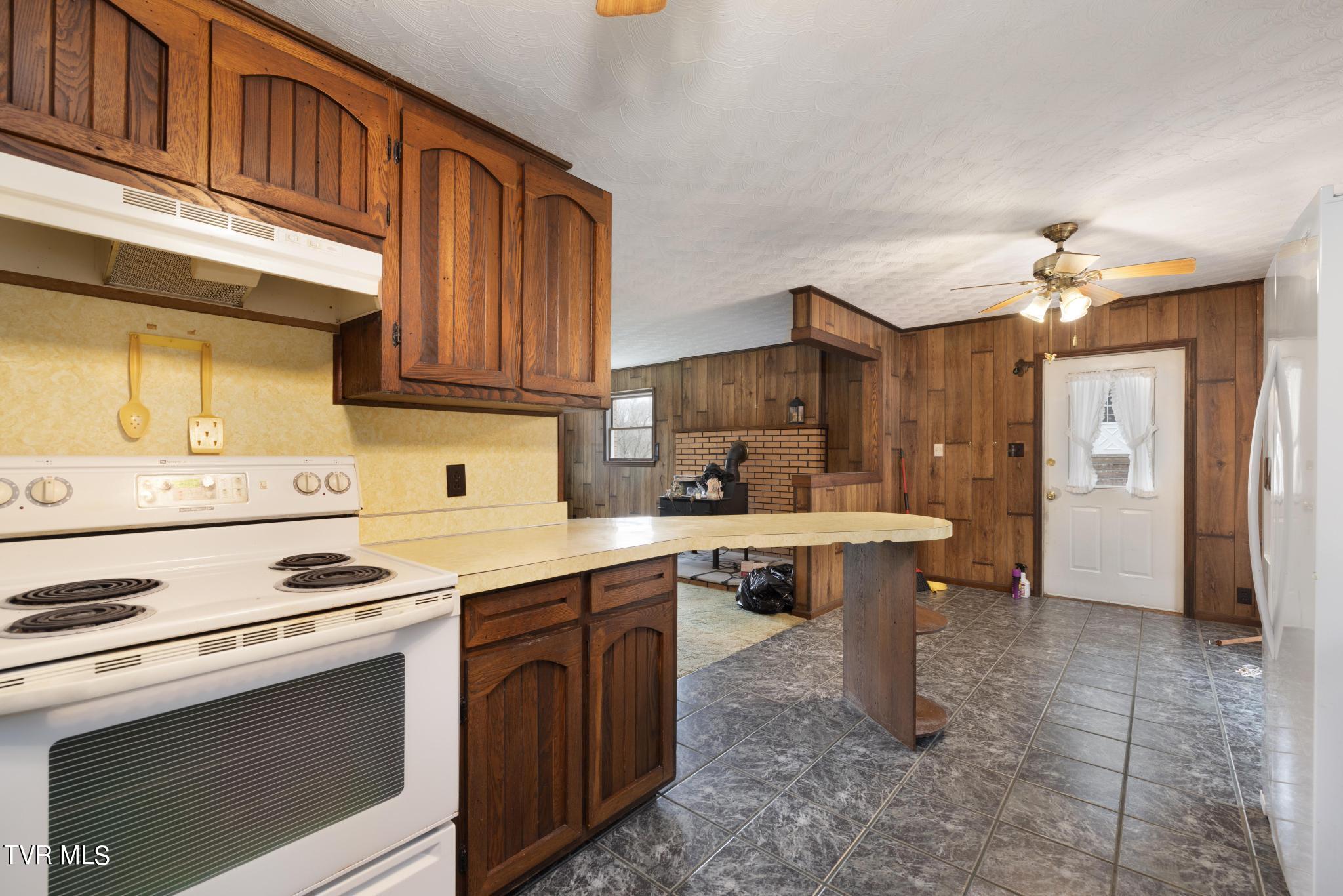 3057 Saltville Highway Property Photo 17