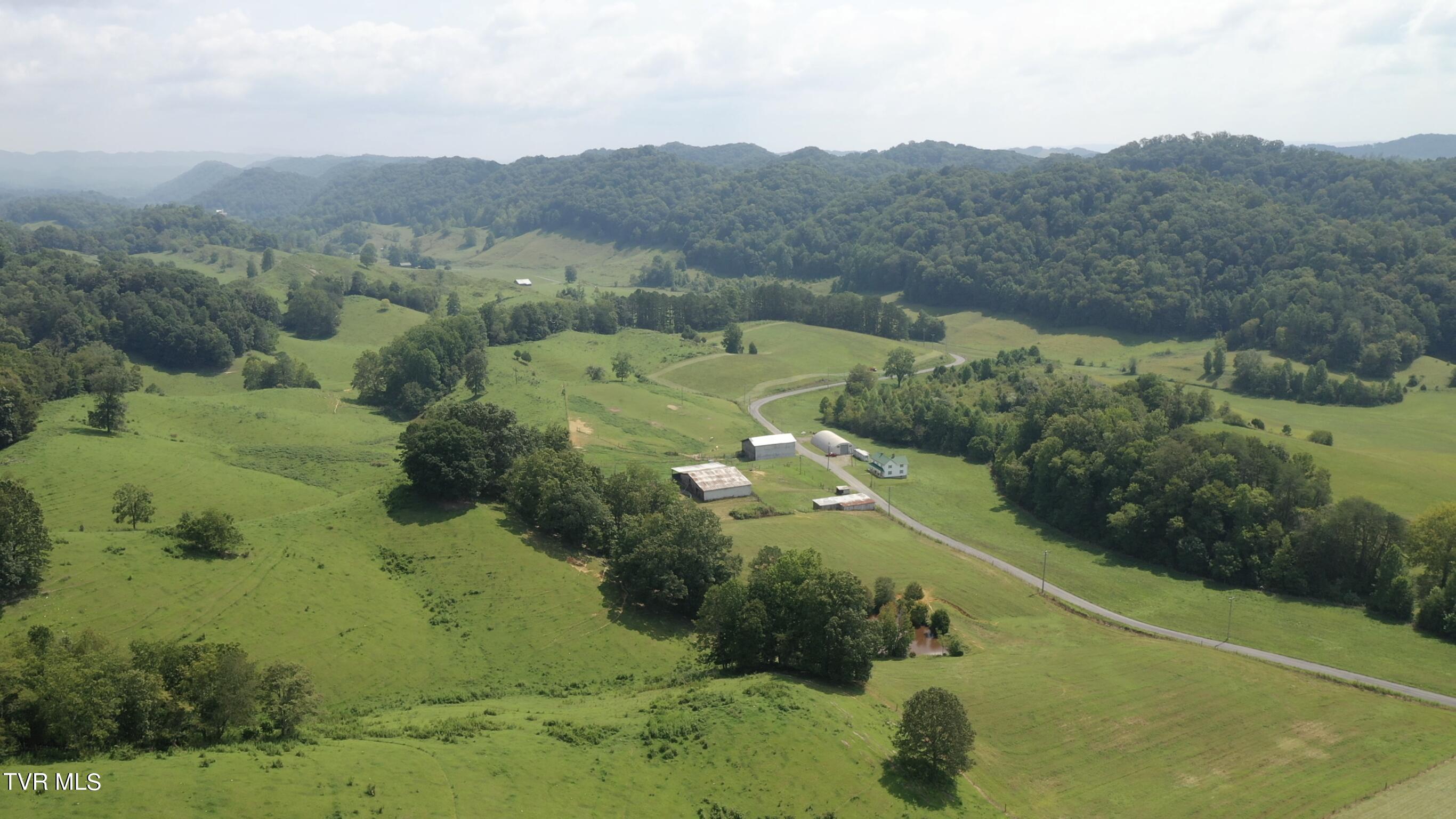868 Caney Valley Loop Property Photo 1