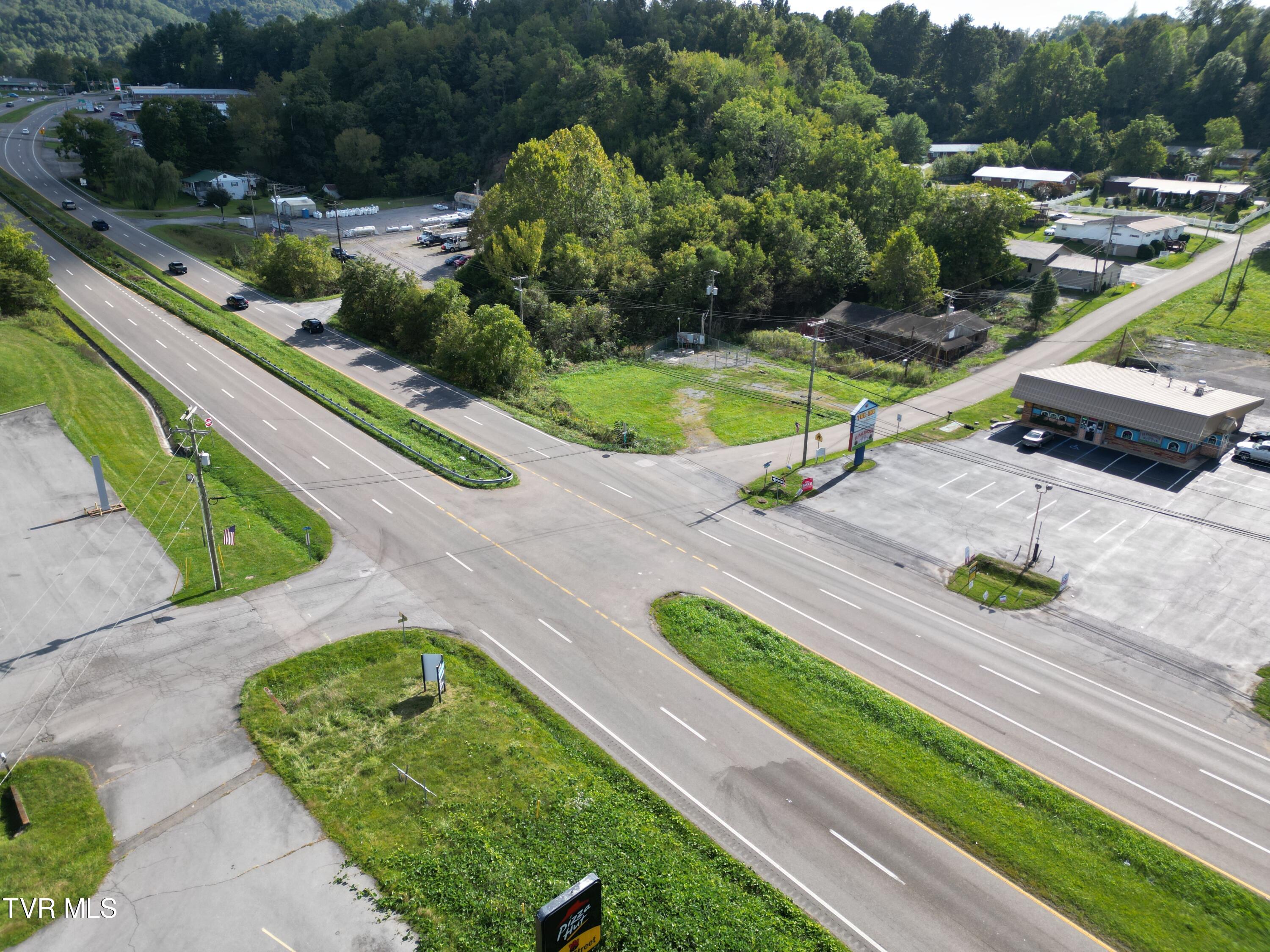 19108 Us Hwy 58 Property Photo 6