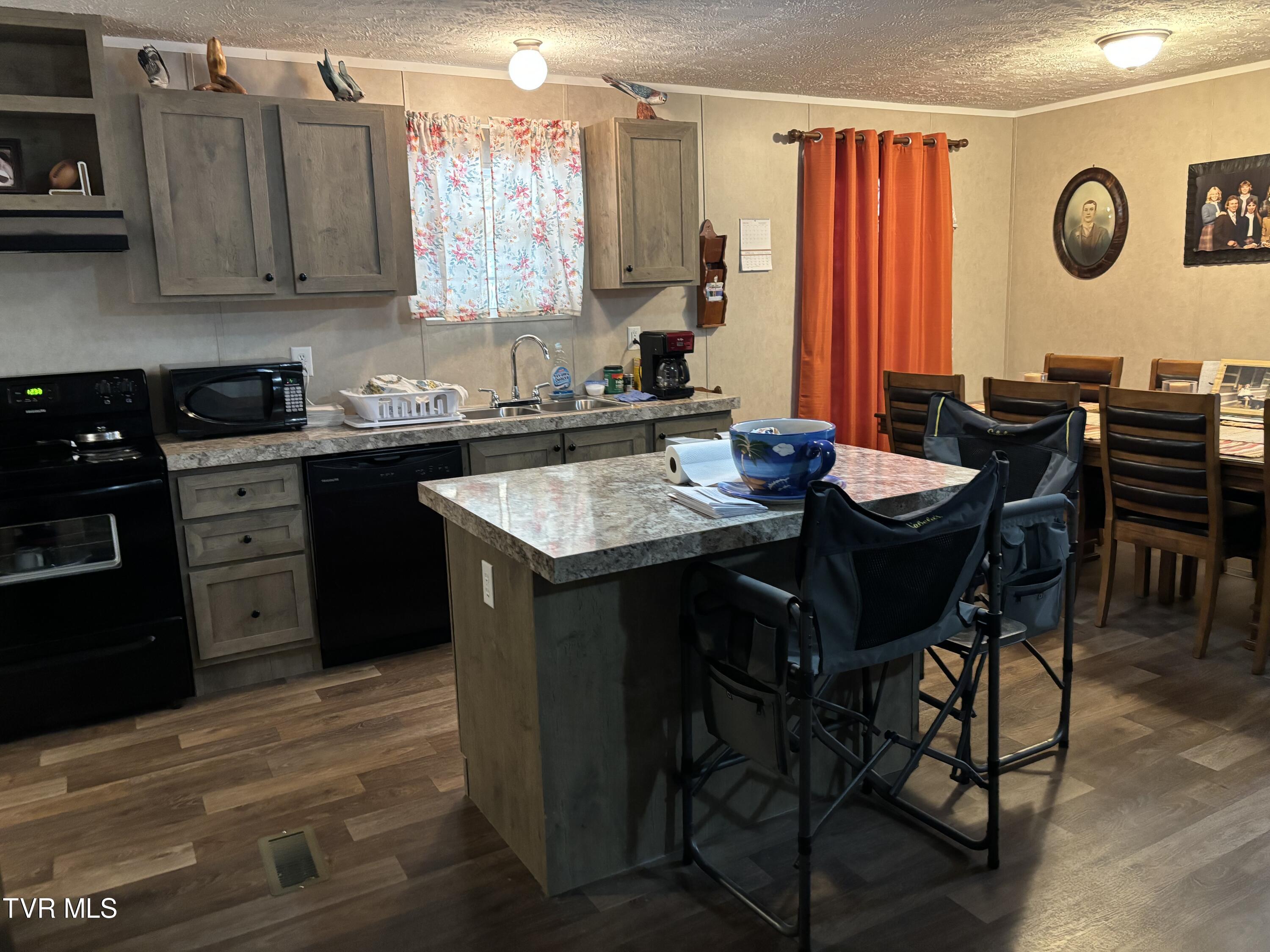 124 Tom Phillippi Road Property Photo 18