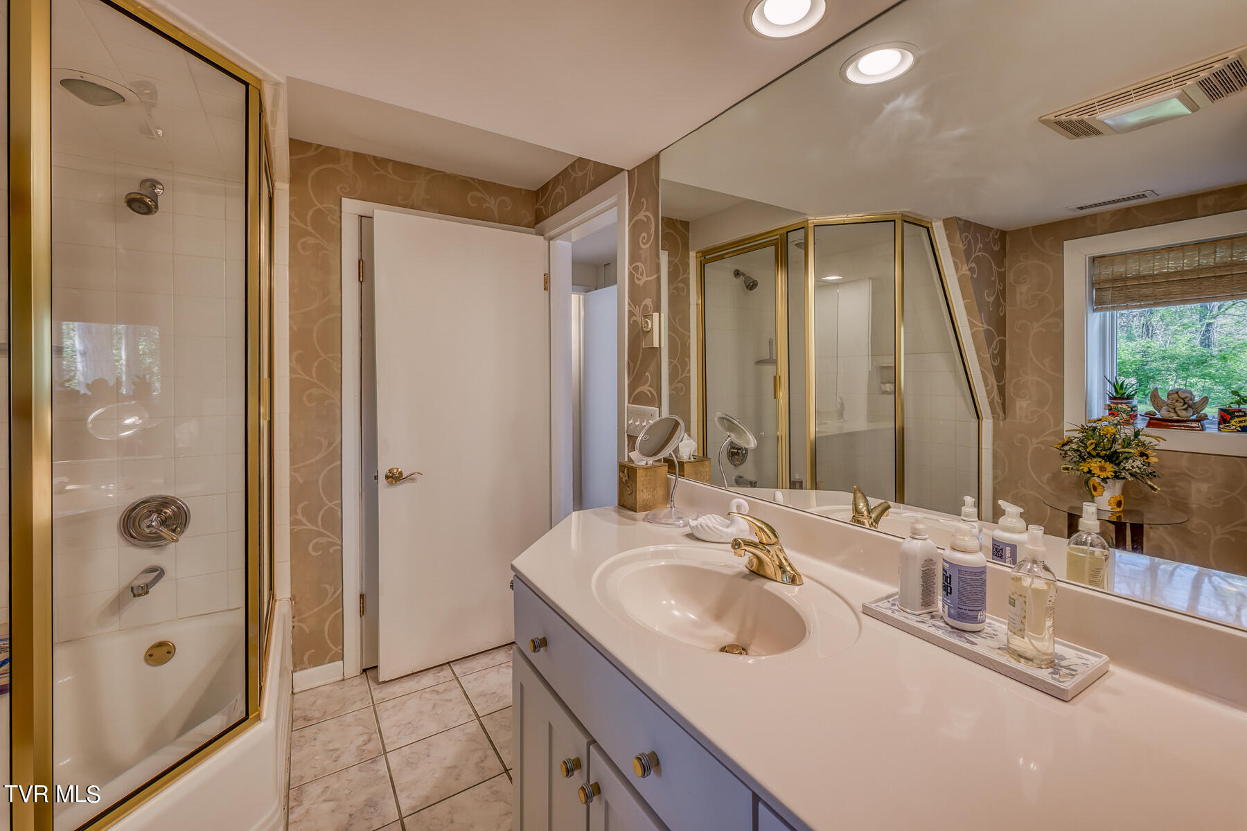651 Rangewood Road Property Photo 53