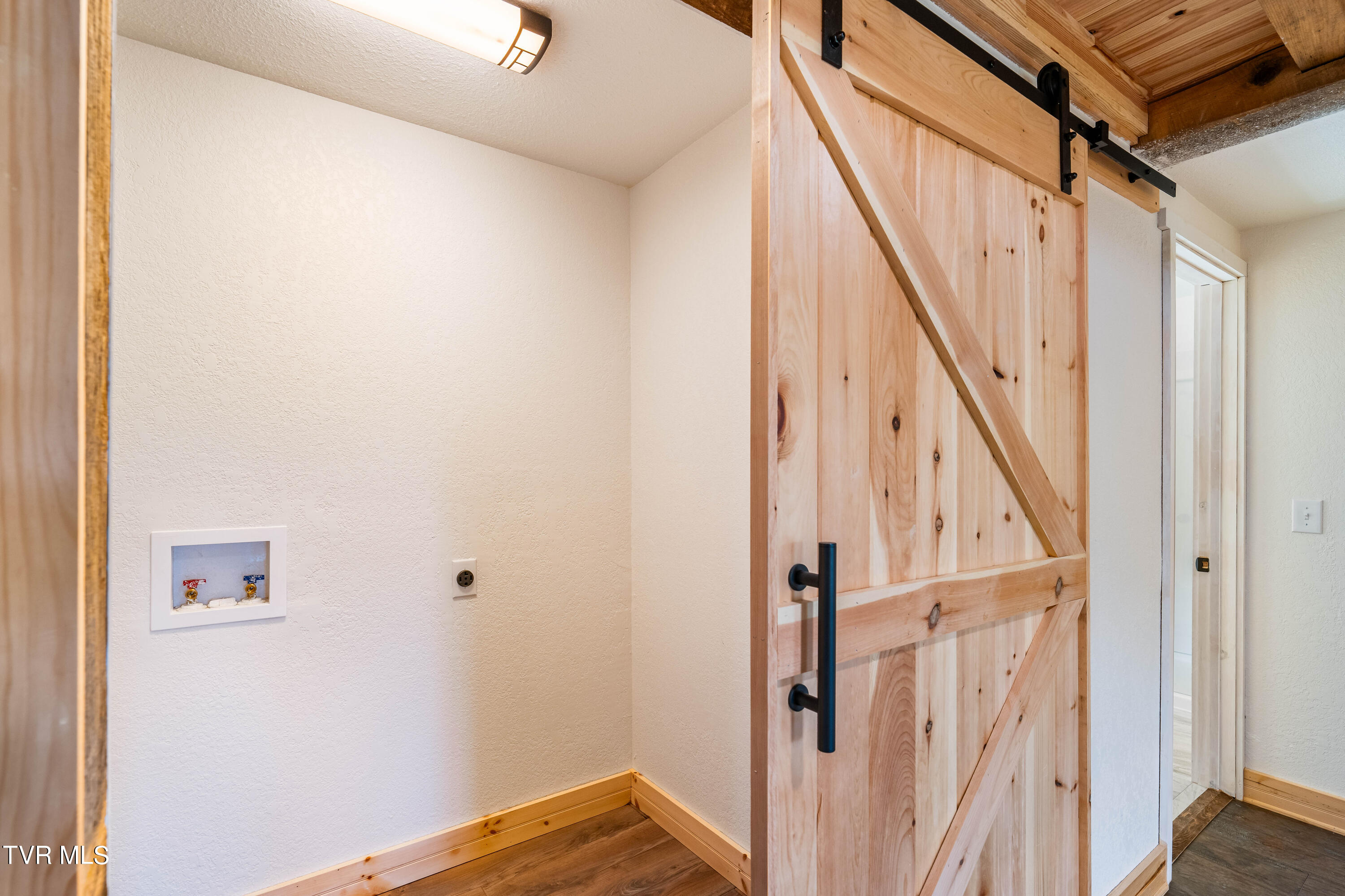 1005 Campbell Road Property Photo 20