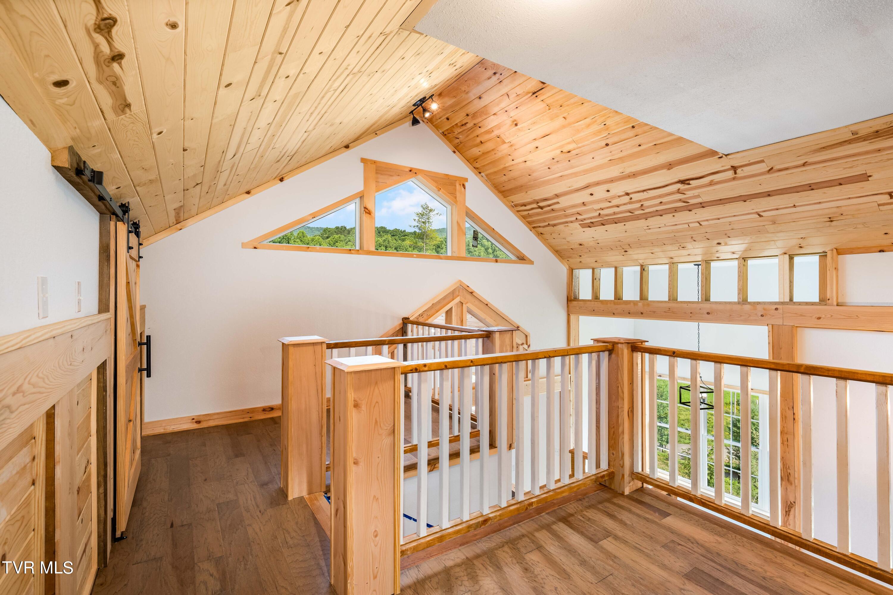 1005 Campbell Road Property Photo 27