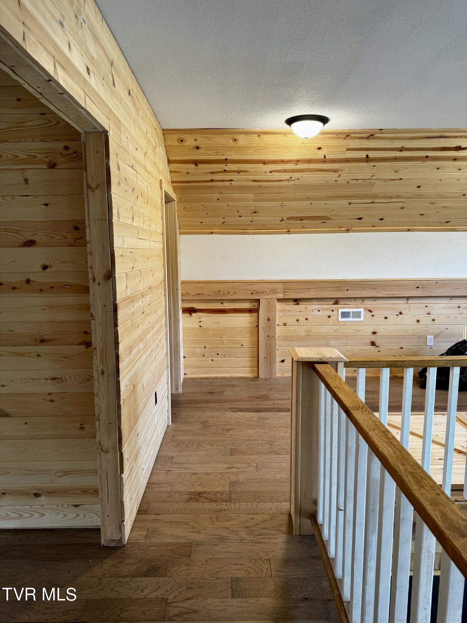 1005 Campbell Road Property Photo 33