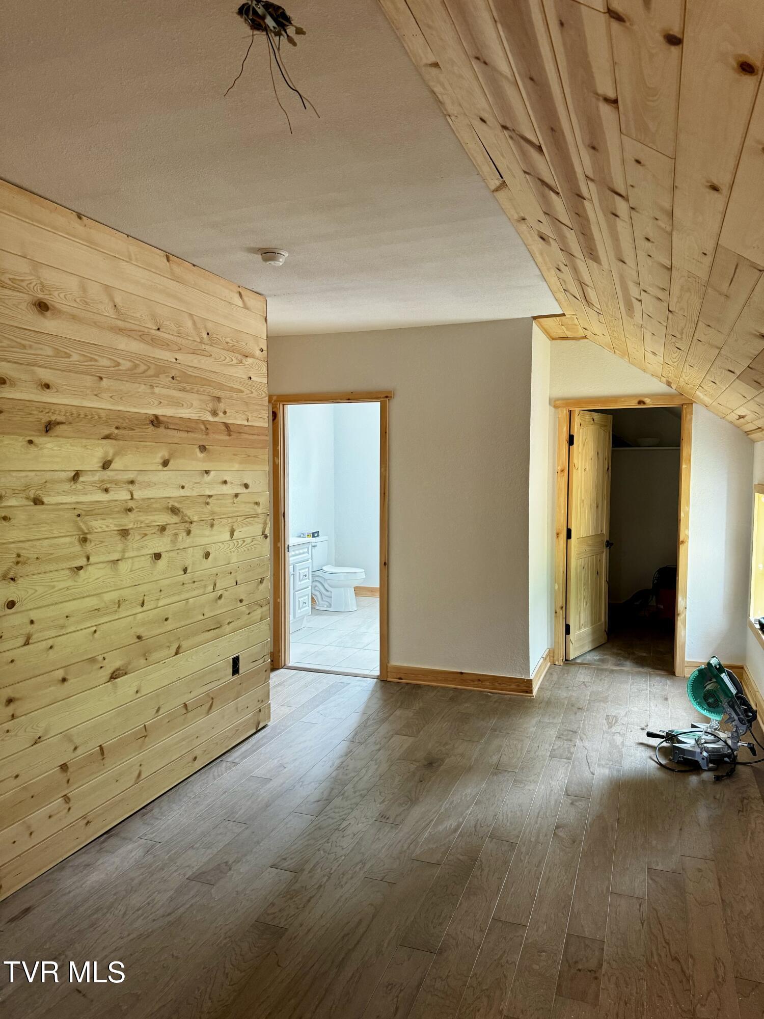 1005 Campbell Road Property Photo 35