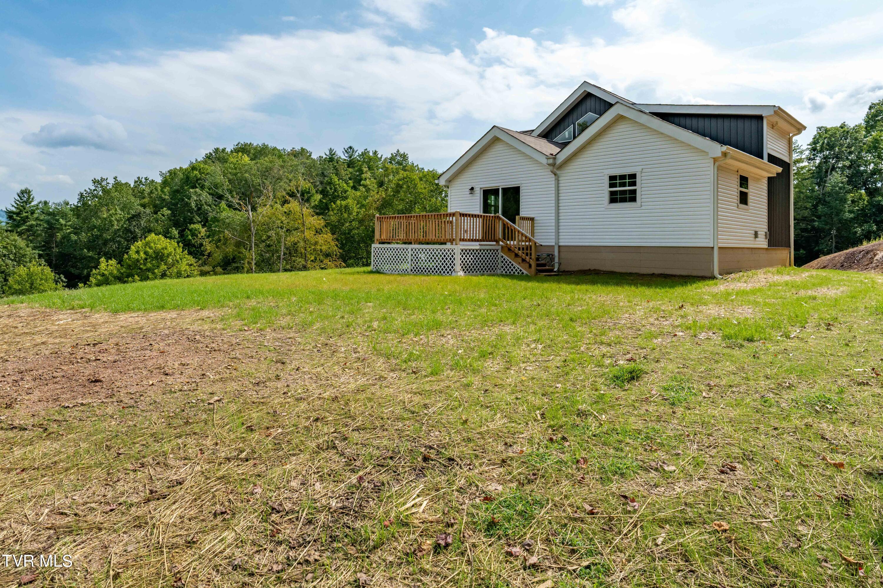 1005 Campbell Road Property Photo 41
