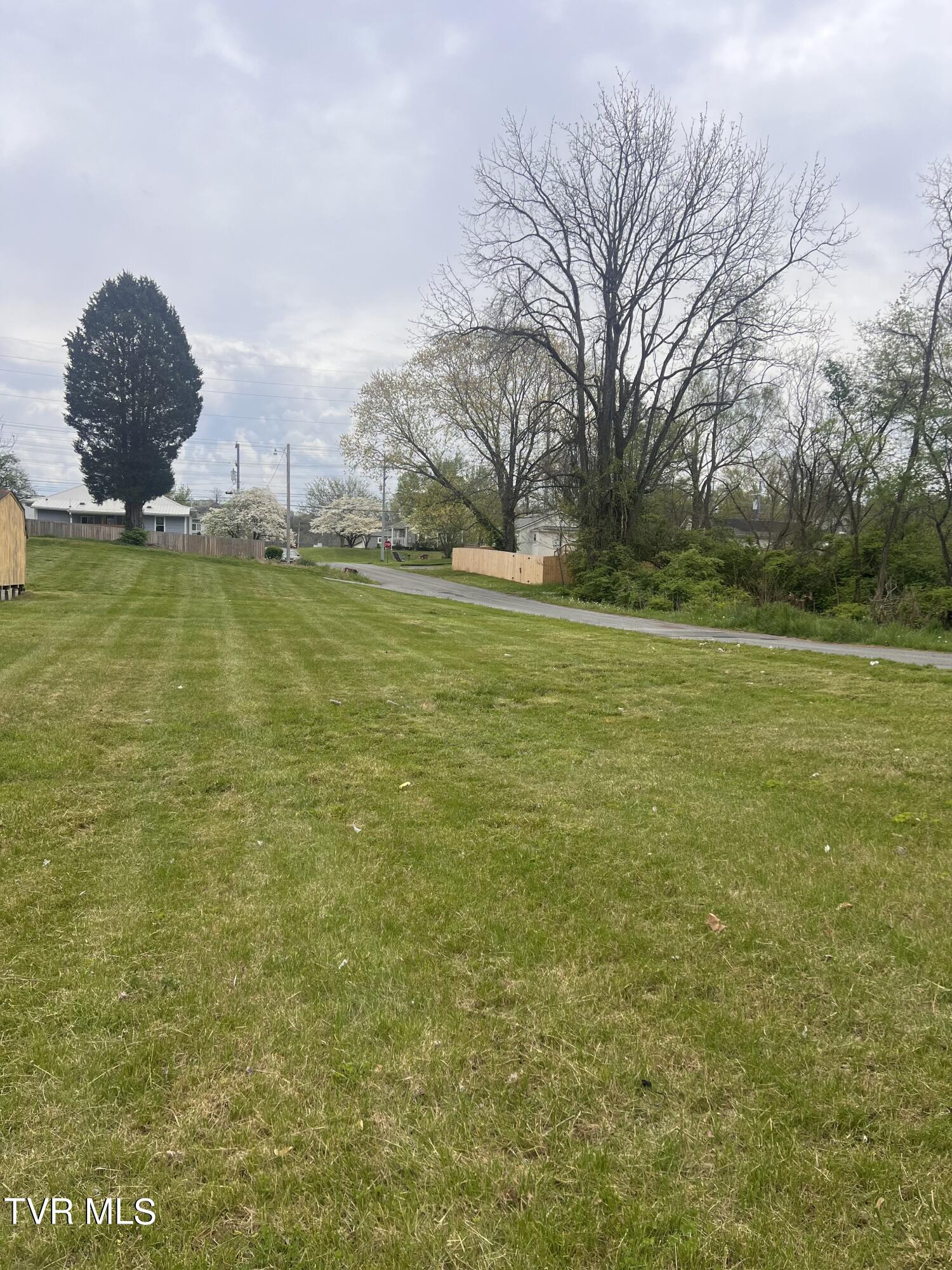 1804 East Myrtle Avenue Property Photo