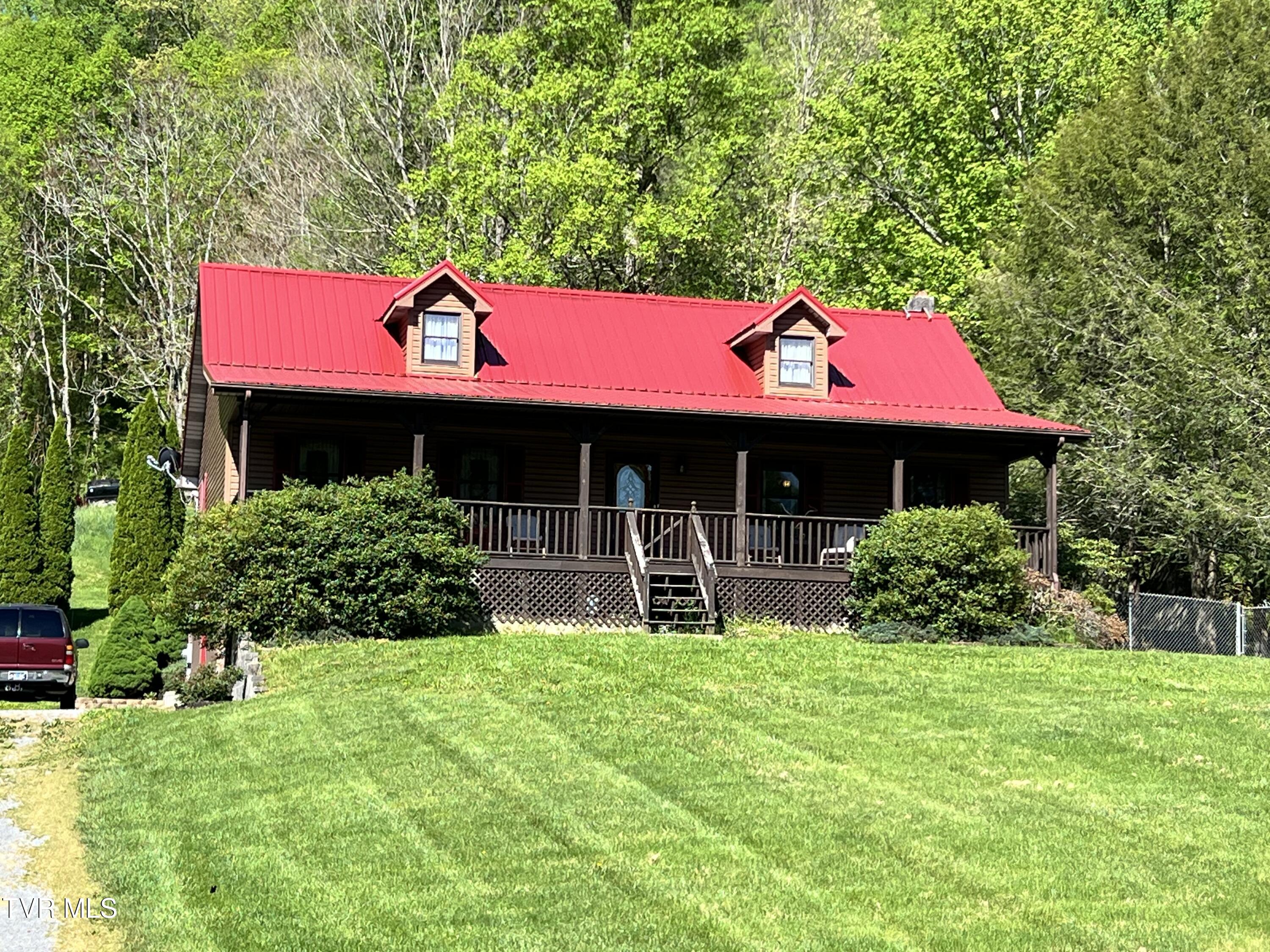312 Simerly Creek Road Property Photo 1