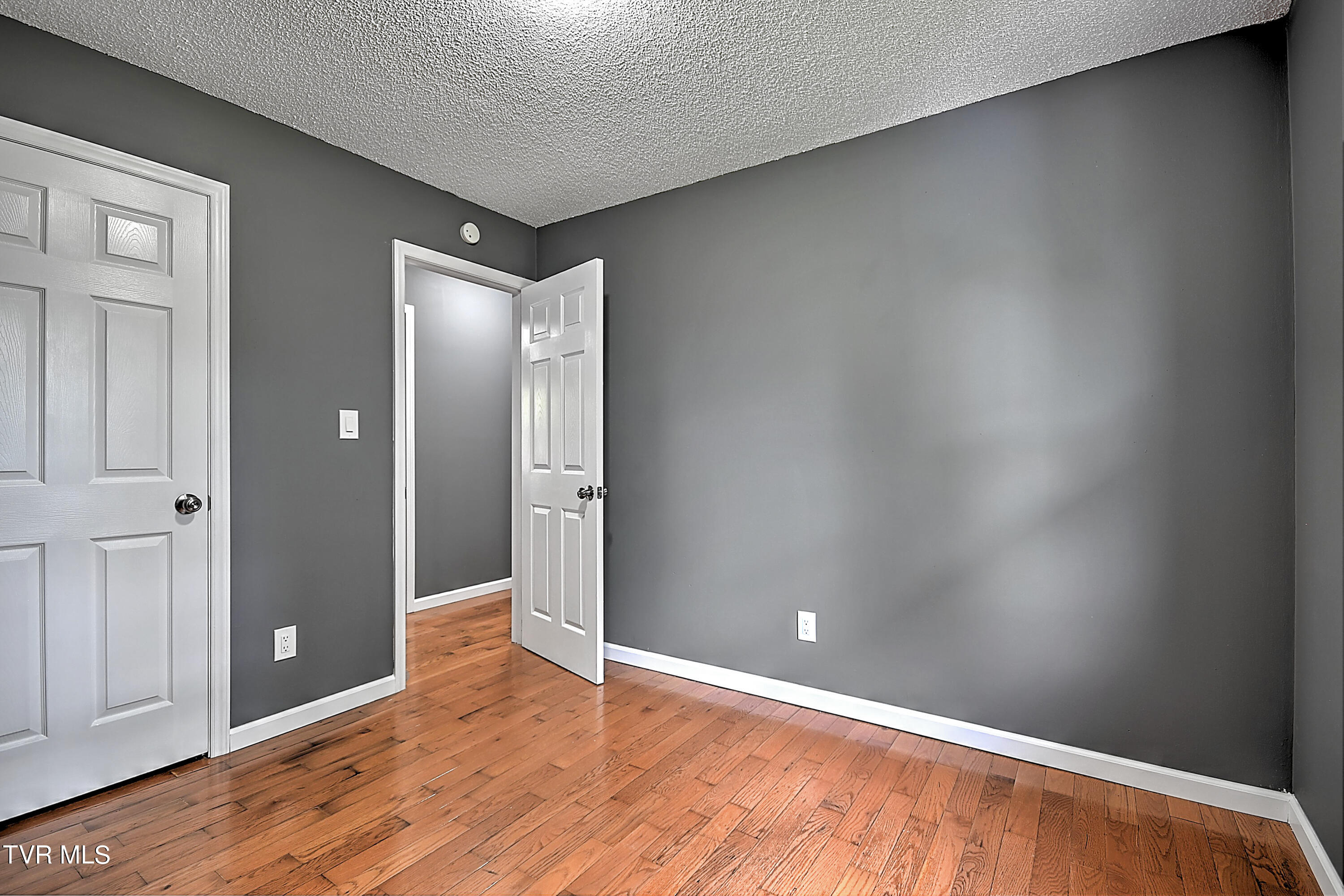 3829 Ridgeline Drive Property Photo 24