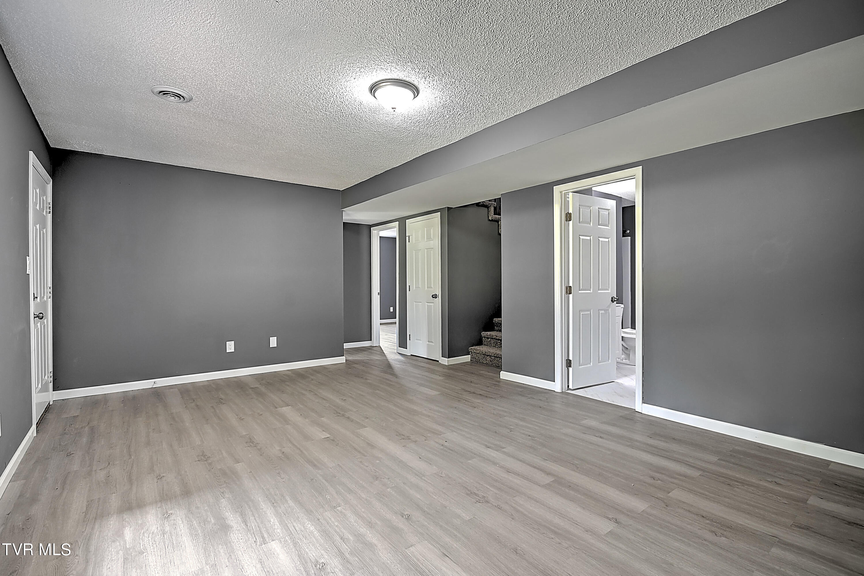 3829 Ridgeline Drive Property Photo 27