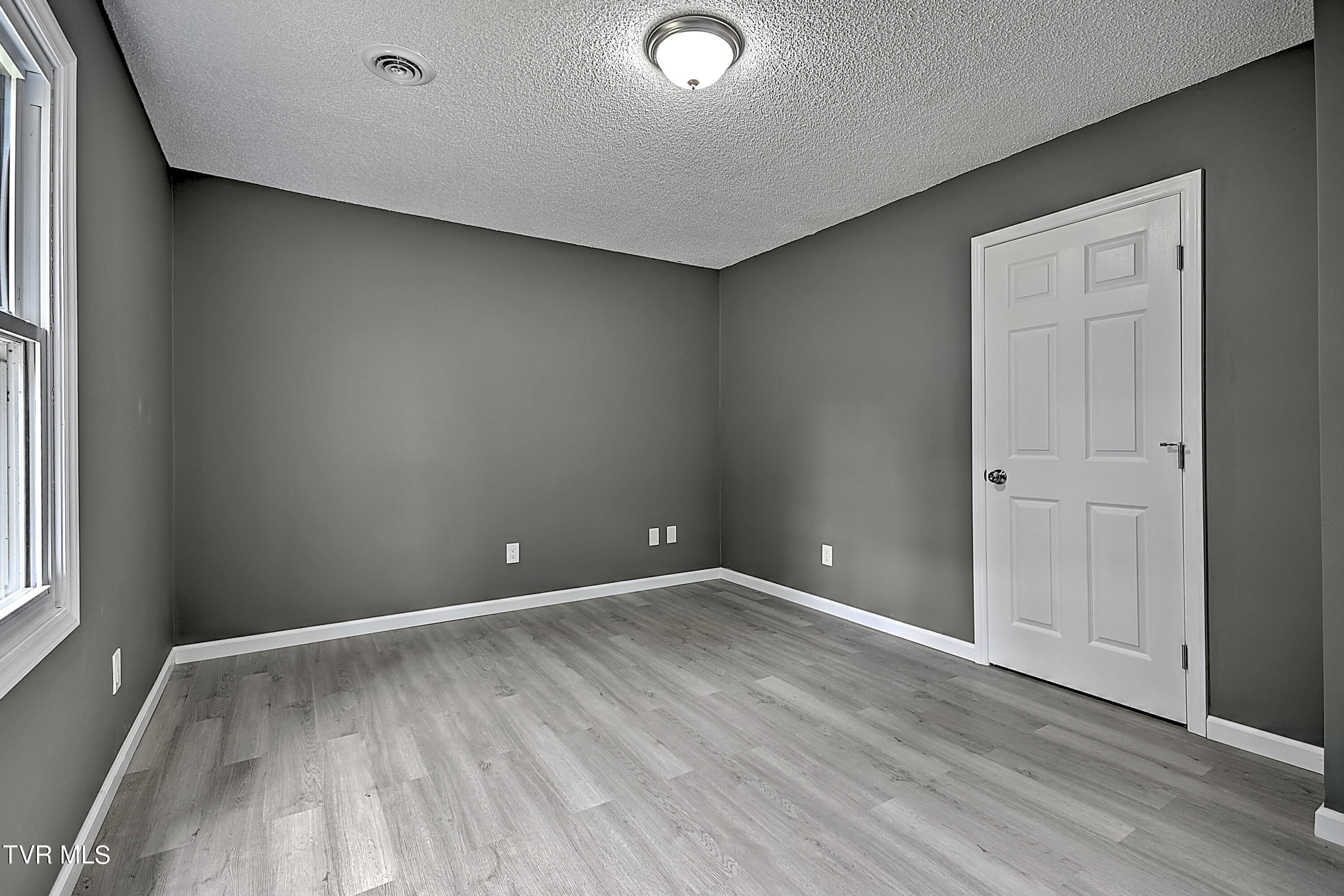 3829 Ridgeline Drive Property Photo 32
