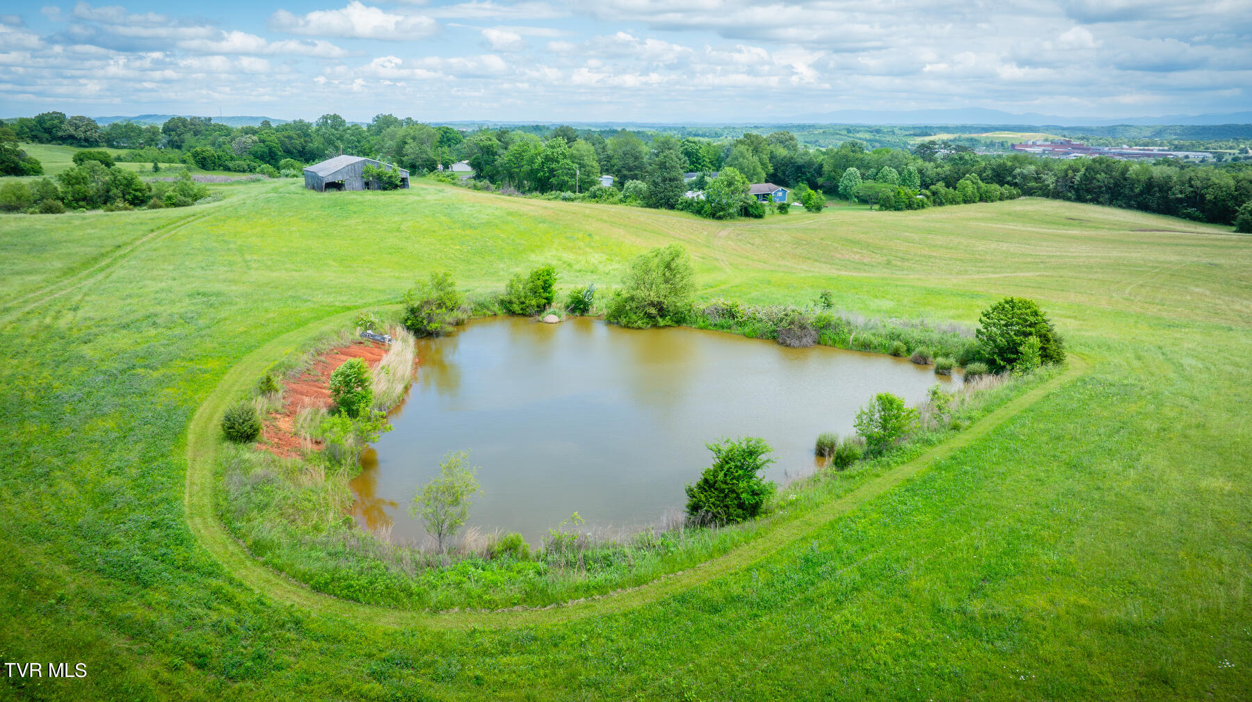 2046 River View Drive Property Photo